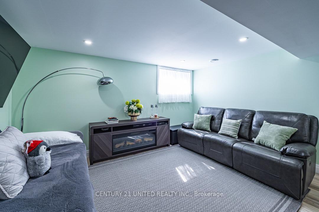Photo 33 of 275 Noftall Gardens, Peterborough, Northcrest Ward 5 — HOMEH