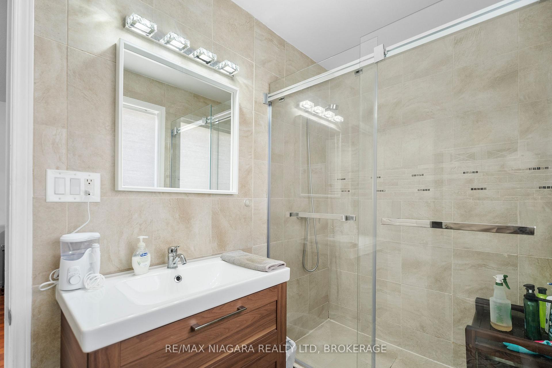 Photo 20 of 283 Oakcrest Avenue, Welland, West Welland — HOMEH