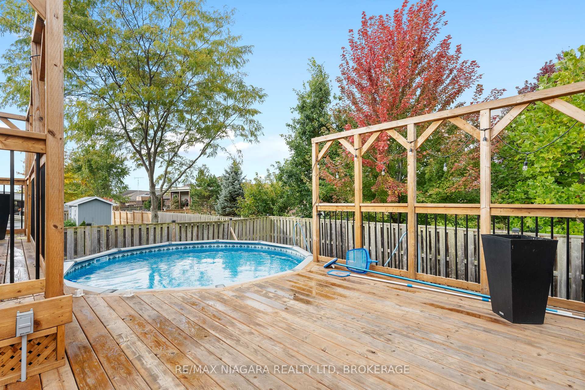 Photo 32 of 283 Oakcrest Avenue, Welland, West Welland — HOMEH