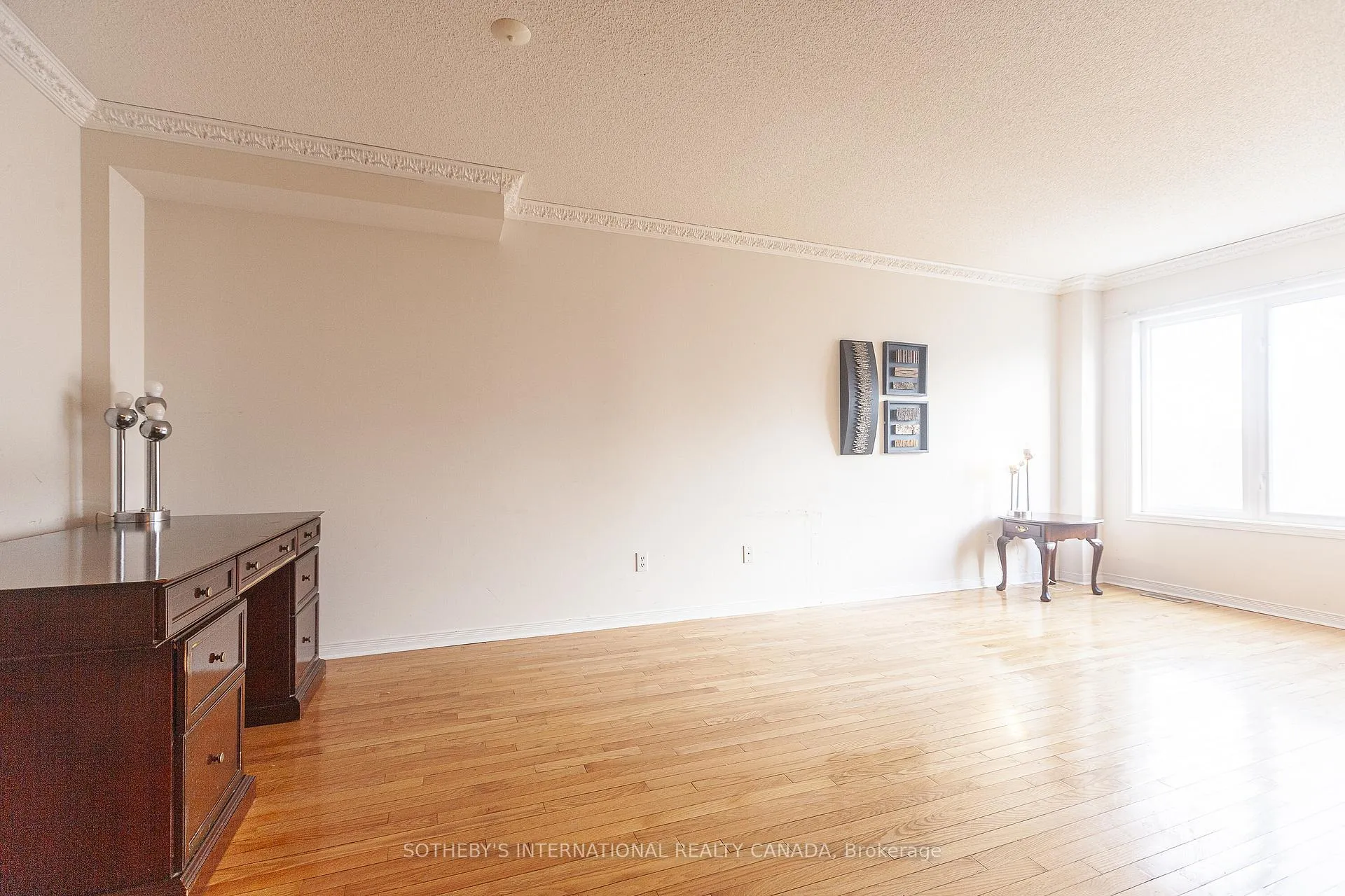 Photo 10 of 75 Rockgarden Trail, Brampton, Sandringham-Wellington — HOMEH