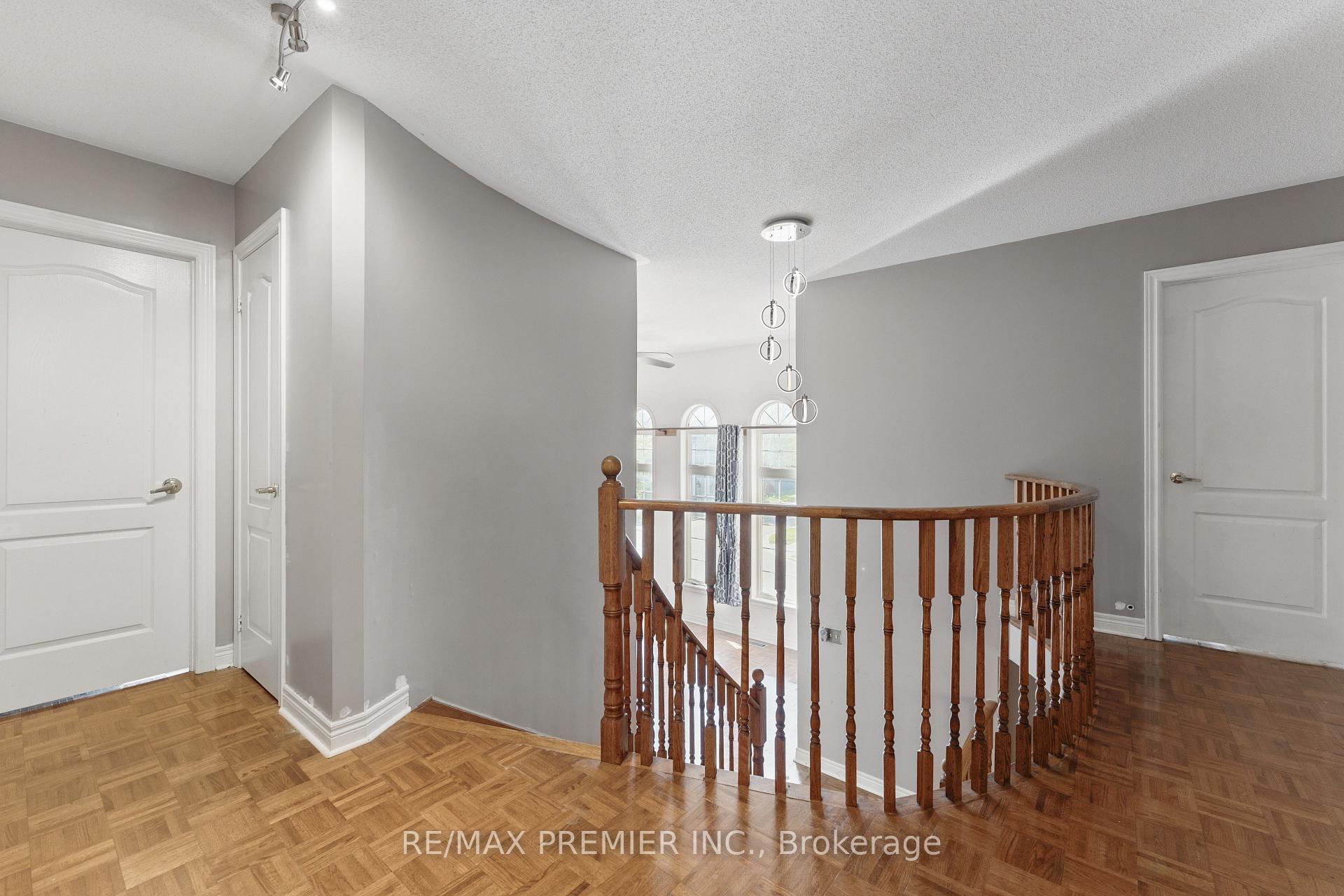 Photo 20 of 20 Bucksaw Drive, Vaughan, Vellore Village — HOMEH