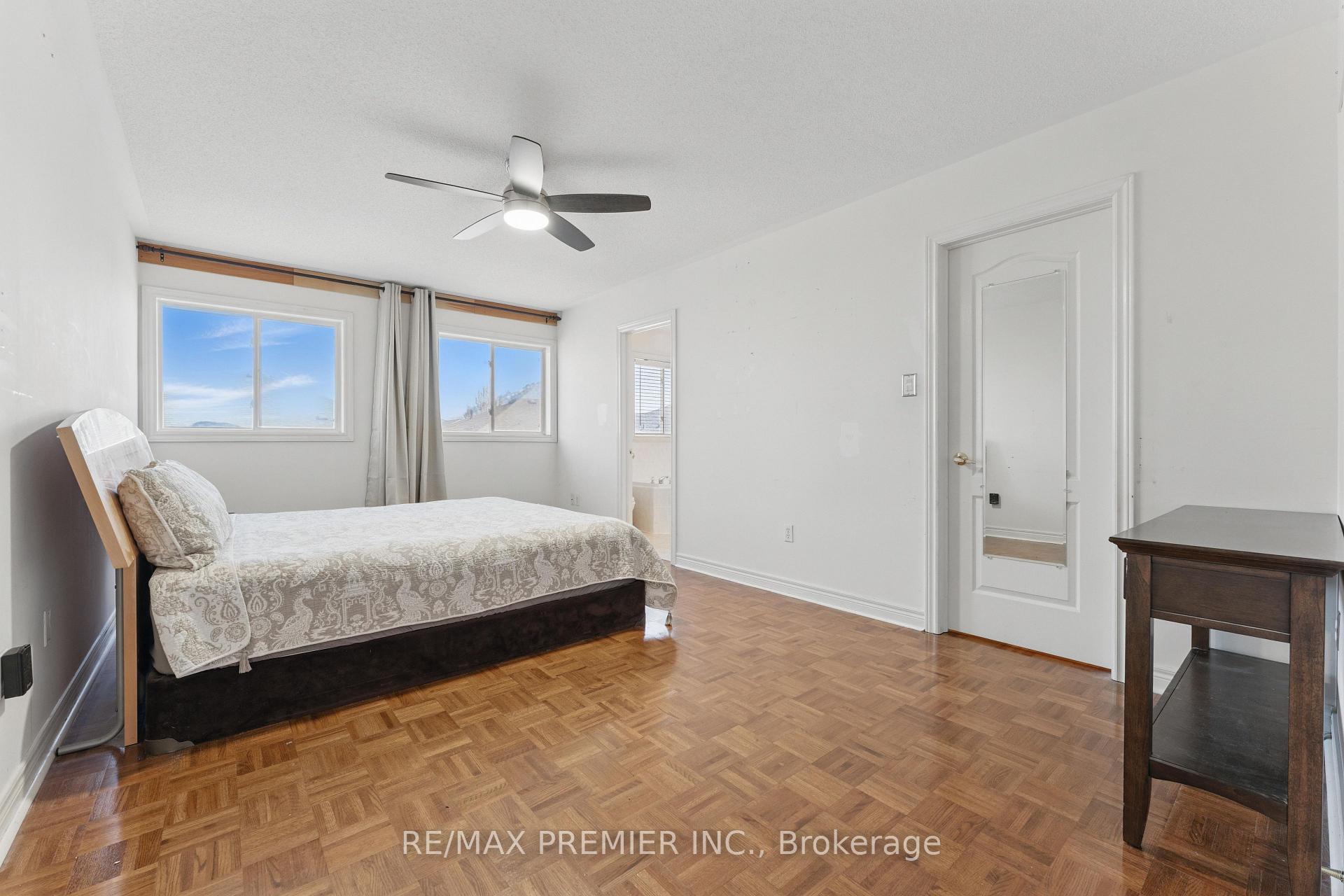Photo 25 of 20 Bucksaw Drive, Vaughan, Vellore Village — HOMEH