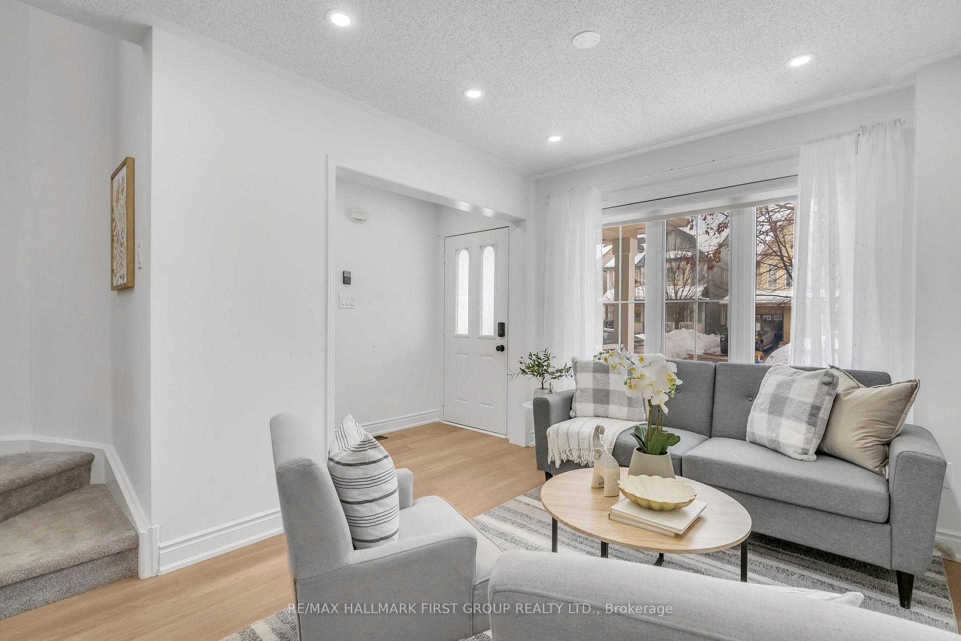 Photo 5 of 2272 Winlord Place, Oshawa, Windfields — HOMEH