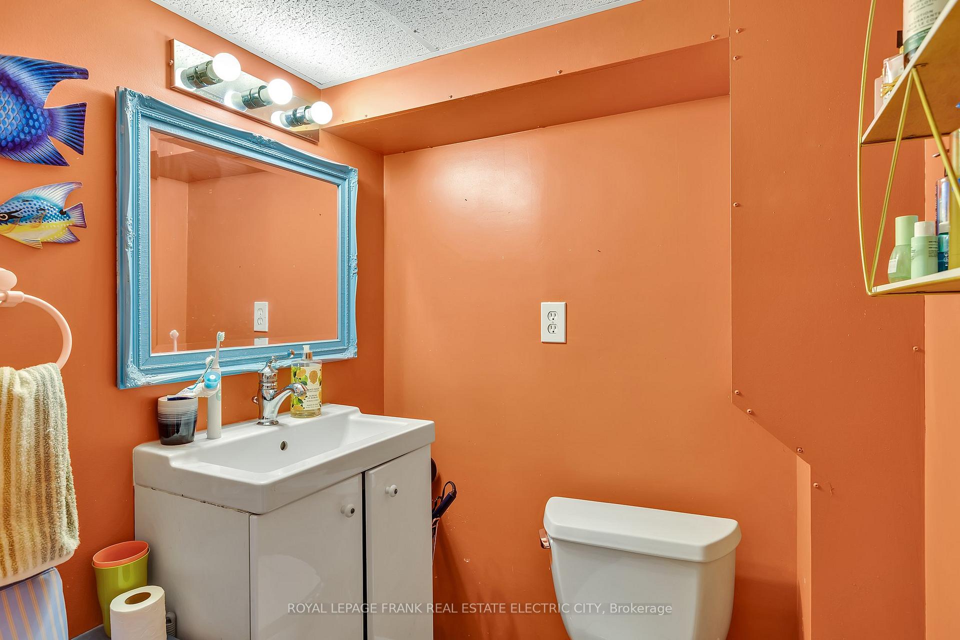 Photo 33 of 179 Aberdeen Avenue, Peterborough, Northcrest Ward 5 — HOMEH
