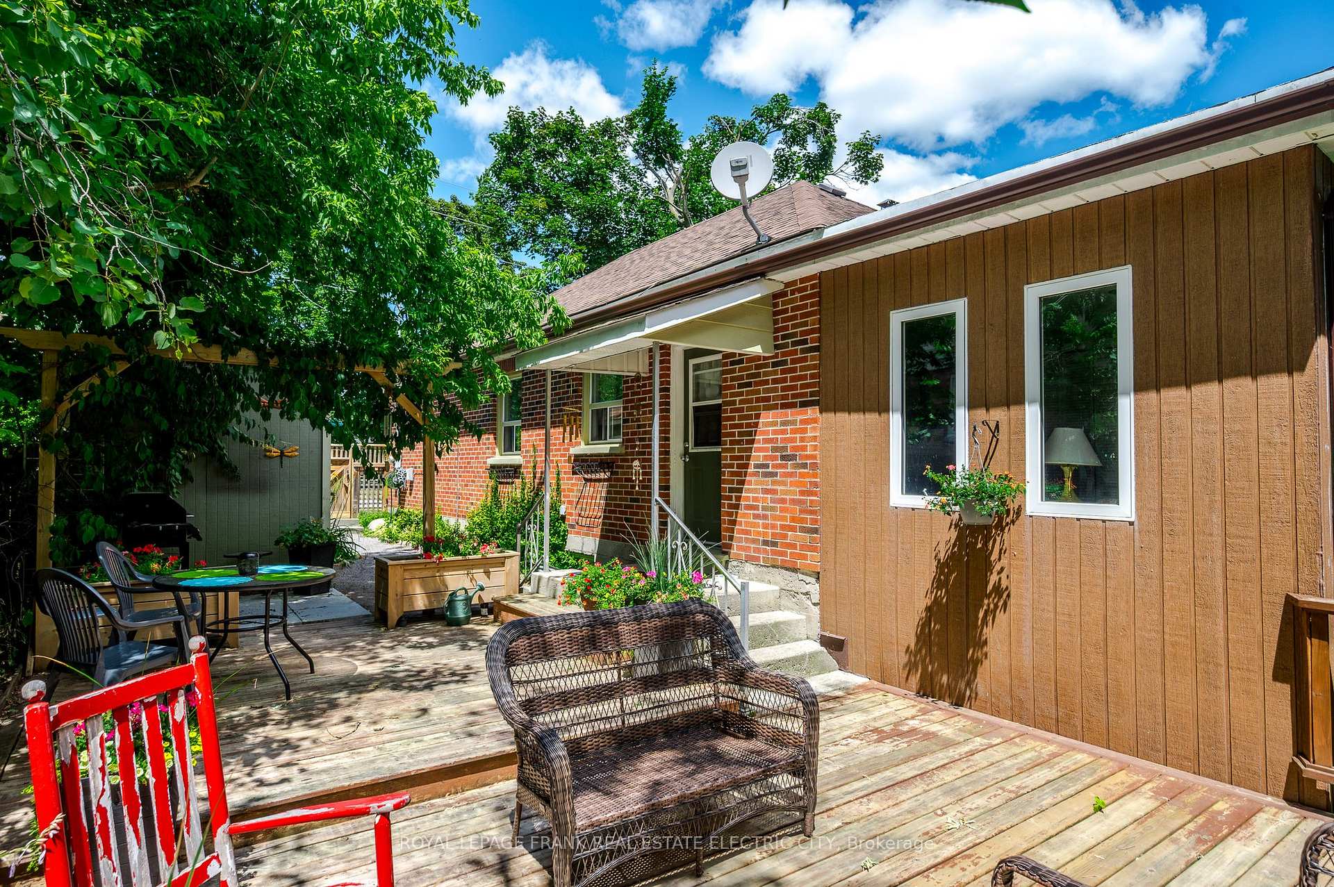 Photo 38 of 179 Aberdeen Avenue, Peterborough, Northcrest Ward 5 — HOMEH