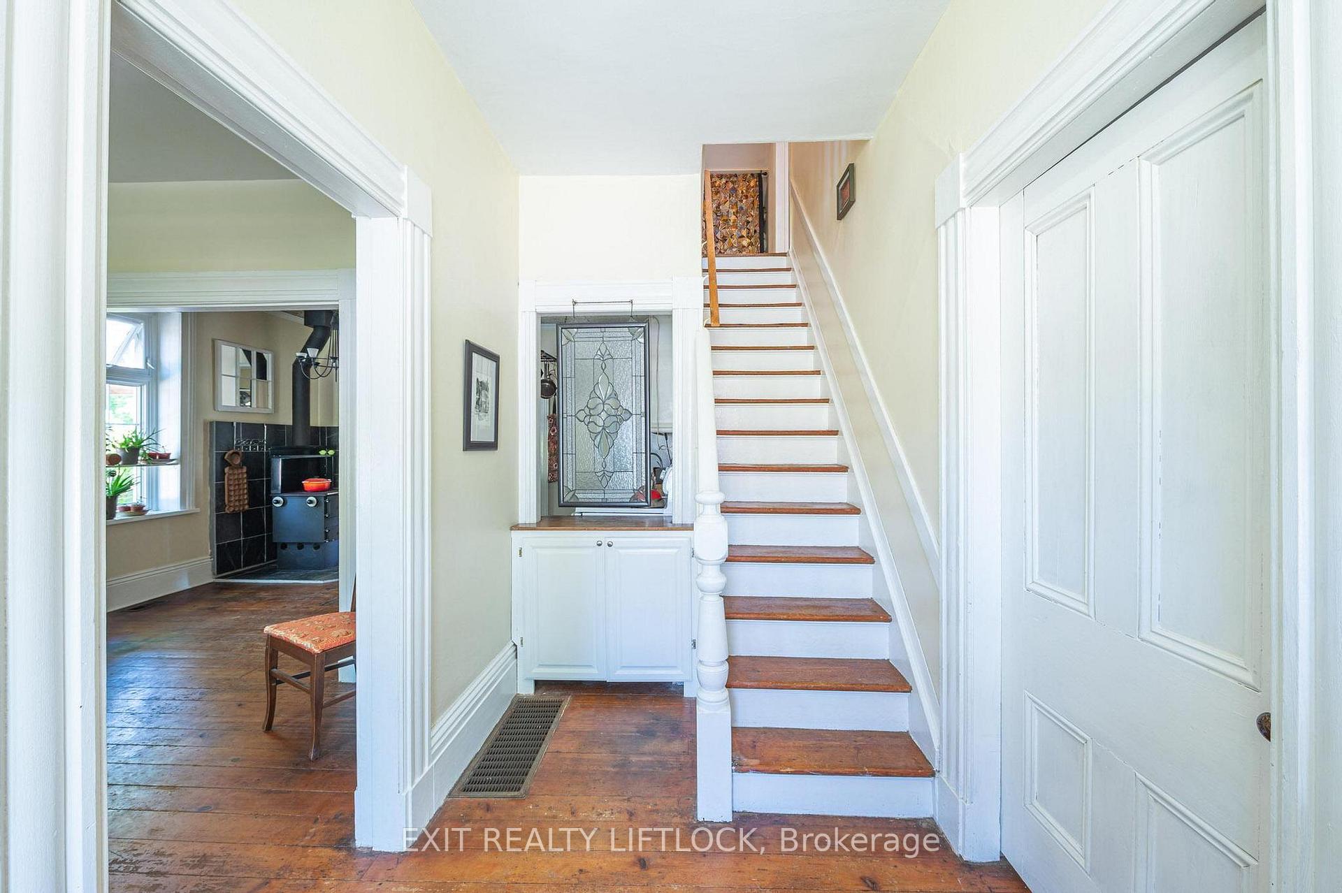 Photo 9 of 352 Mark Street, Peterborough, Ashburnham Ward 4 — HOMEH