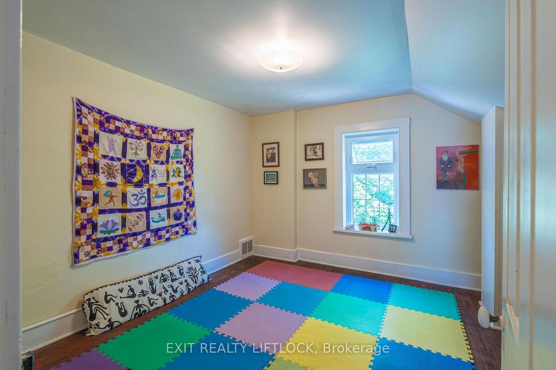 Photo 31 of 352 Mark Street, Peterborough, Ashburnham Ward 4 — HOMEH