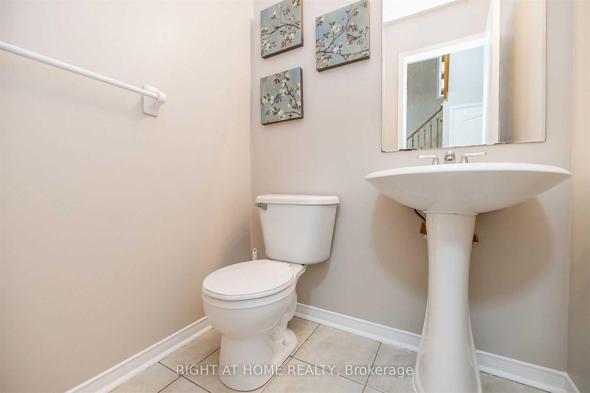 Photo 10 of 48 Pennyroyal Crescent, Brampton, Bramalea North Industrial — HOMEH