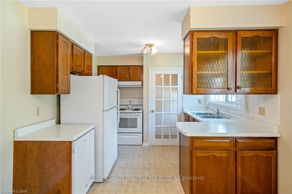 Photo 9 of 6 Andora Court, Welland, Prince Charles — HOMEH