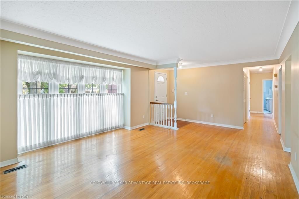 Photo 7 of 6 Andora Court, Welland, Prince Charles — HOMEH