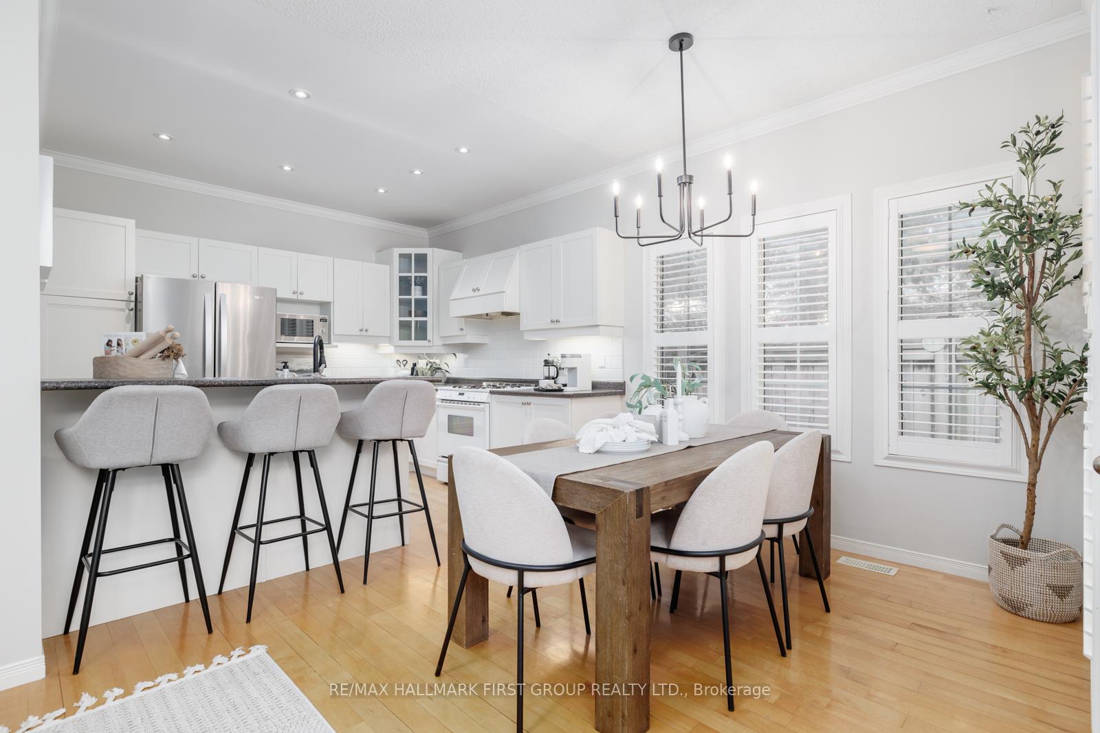 Photo 15 of 953 Greenleaf Circle, Oshawa, Taunton — HOMEH