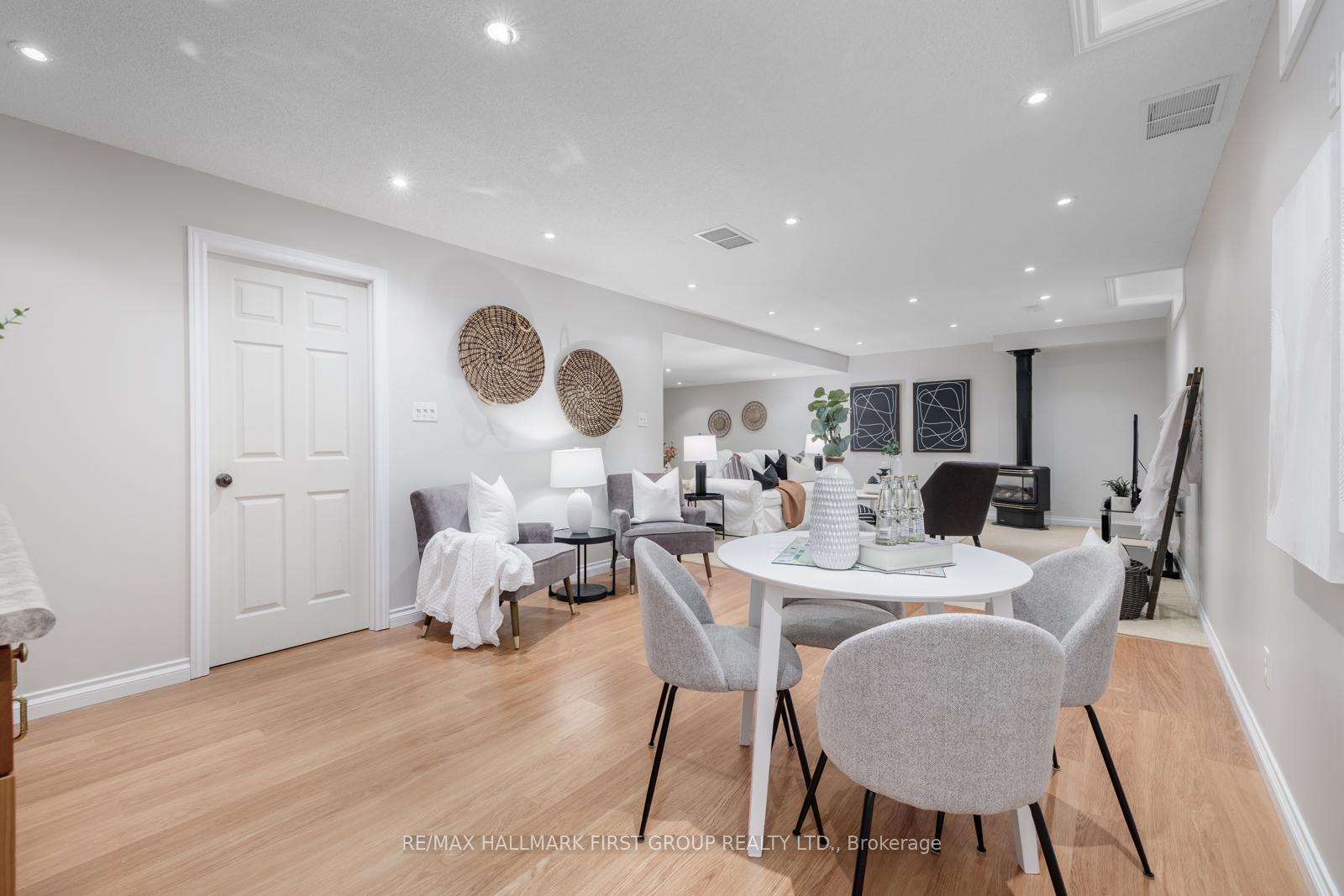 Photo 30 of 953 Greenleaf Circle, Oshawa, Taunton — HOMEH