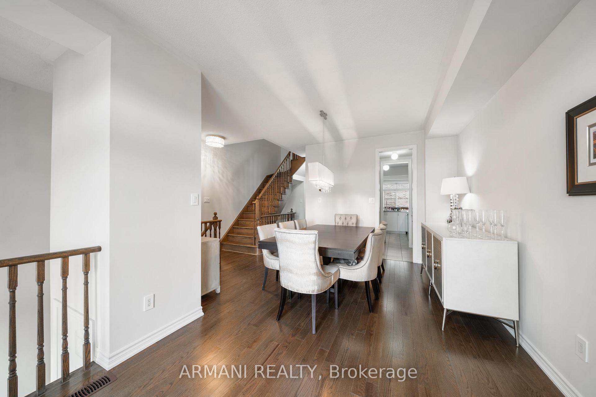 Photo 8 of 61 Sunset Terrace, Vaughan, Vellore Village — HOMEH