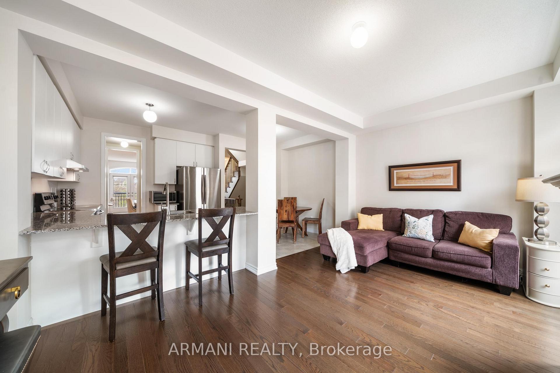 Photo 19 of 61 Sunset Terrace, Vaughan, Vellore Village — HOMEH