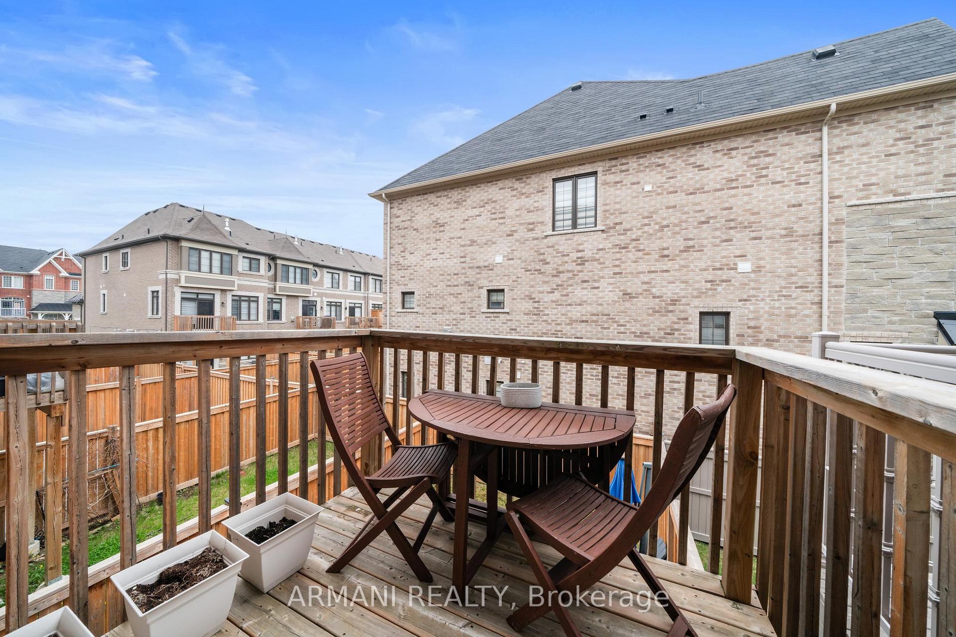 Photo 23 of 61 Sunset Terrace, Vaughan, Vellore Village — HOMEH
