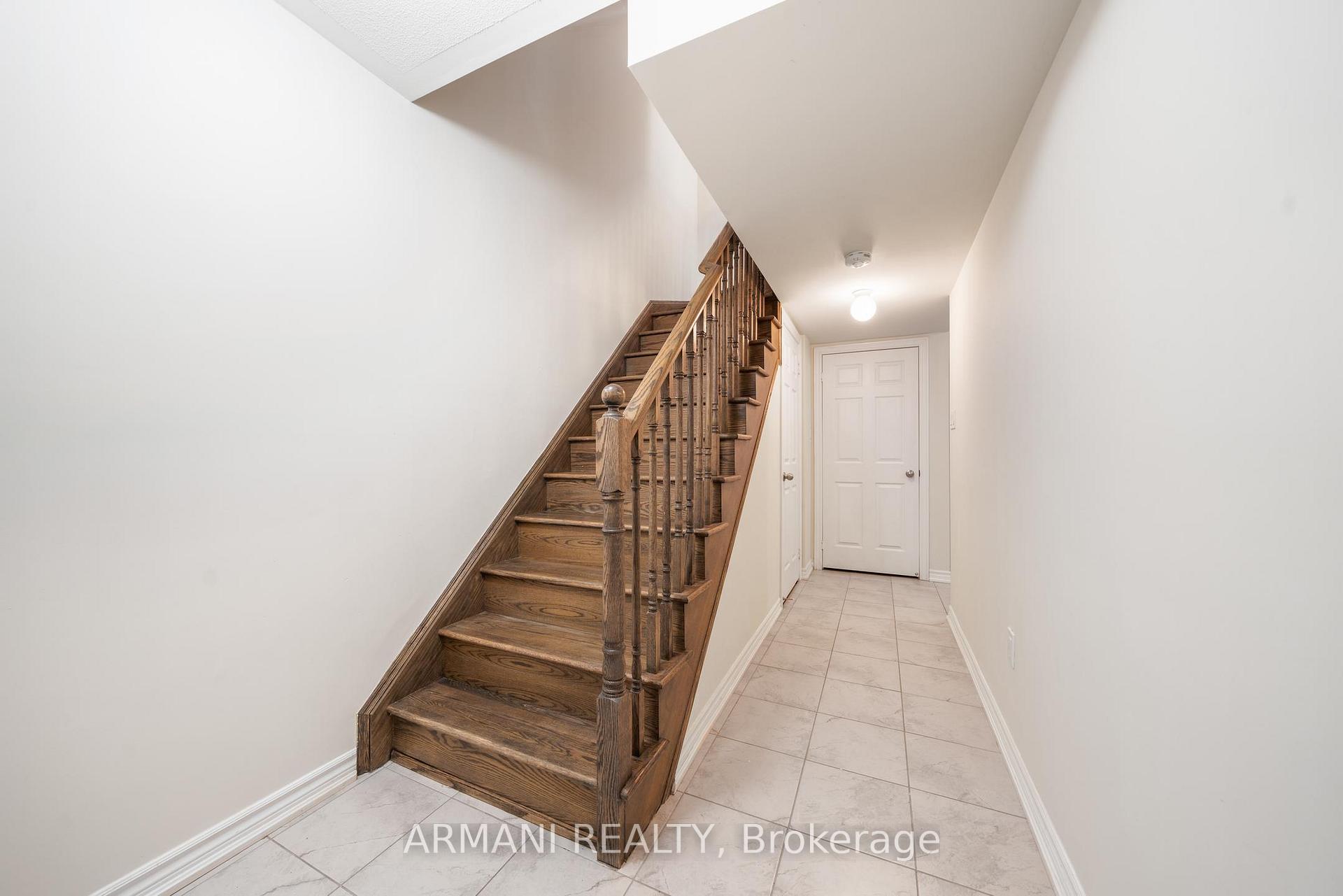 Photo 42 of 61 Sunset Terrace, Vaughan, Vellore Village — HOMEH