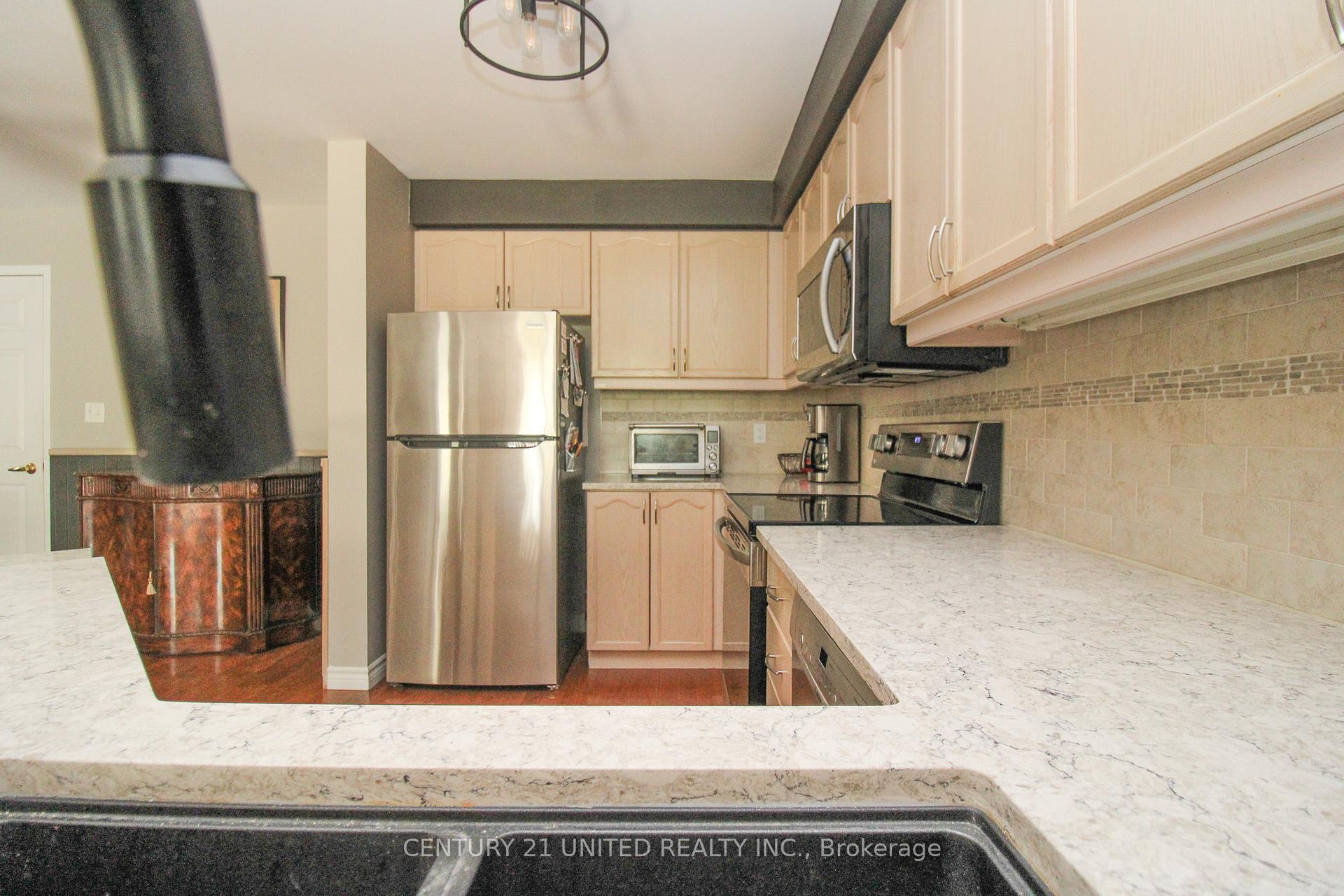 Photo 15 of 1360 Lillico Crescent, Peterborough, Monaghan Ward 2 — HOMEH