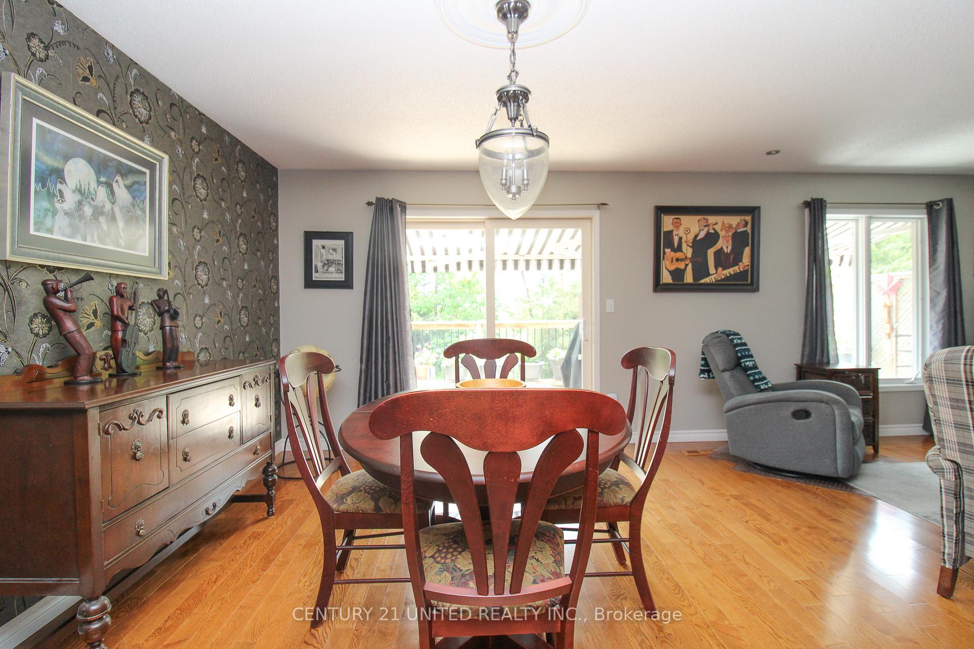 Photo 21 of 1360 Lillico Crescent, Peterborough, Monaghan Ward 2 — HOMEH