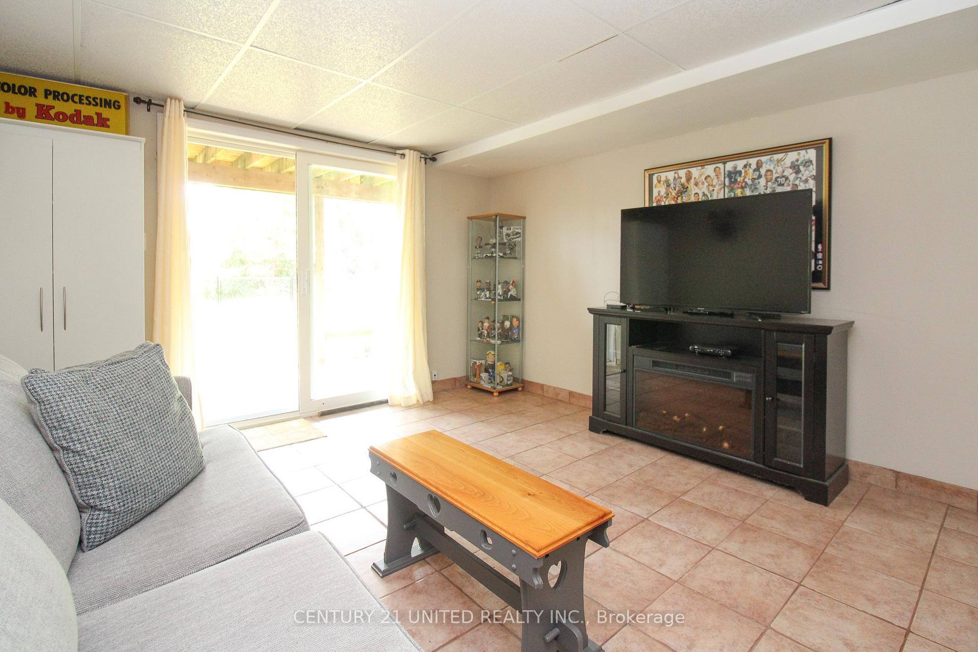 Photo 38 of 1360 Lillico Crescent, Peterborough, Monaghan Ward 2 — HOMEH