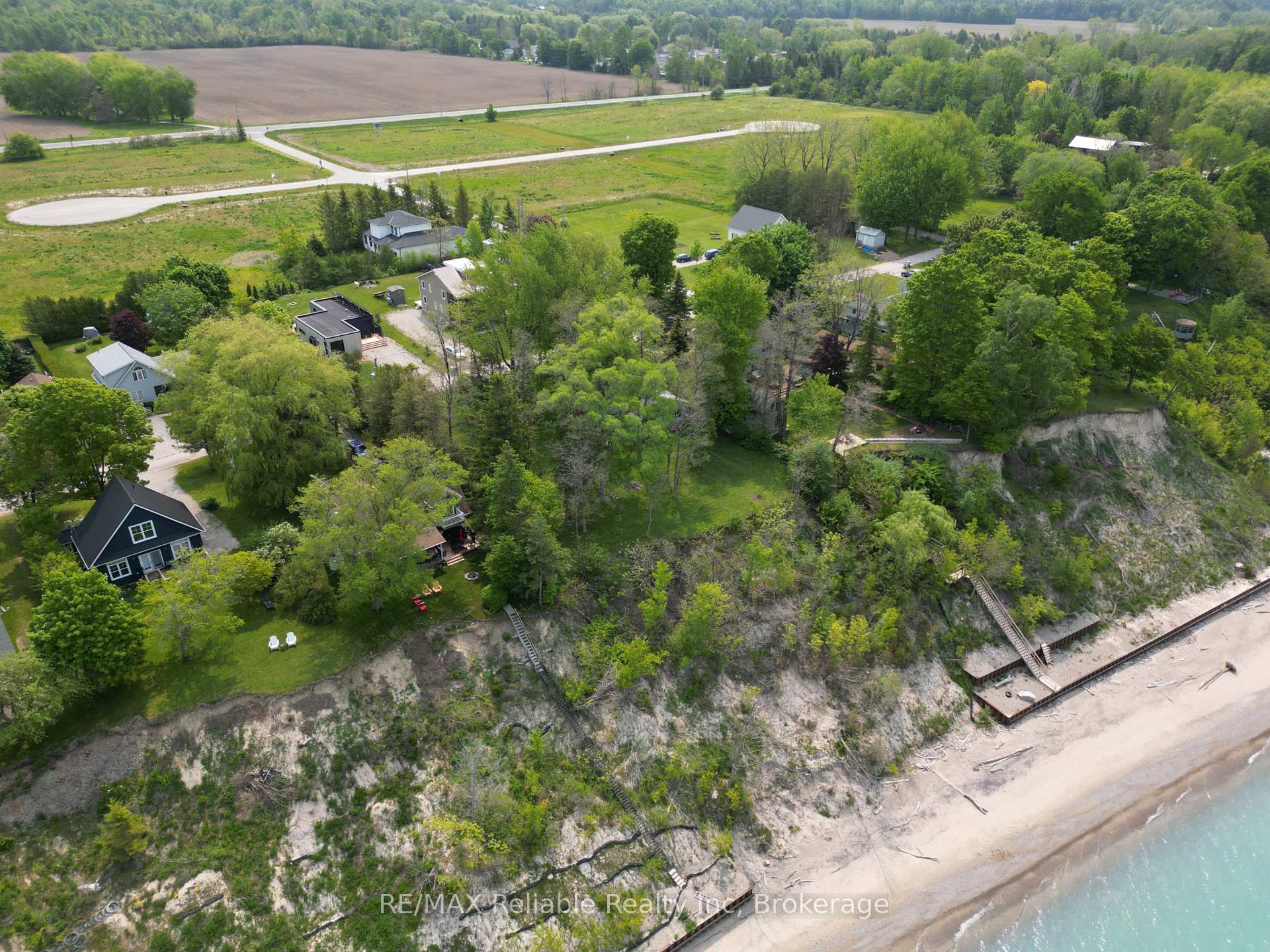 Photo 5 of 77545 Melena Drive, Bluewater, Bayfield — HOMEH
