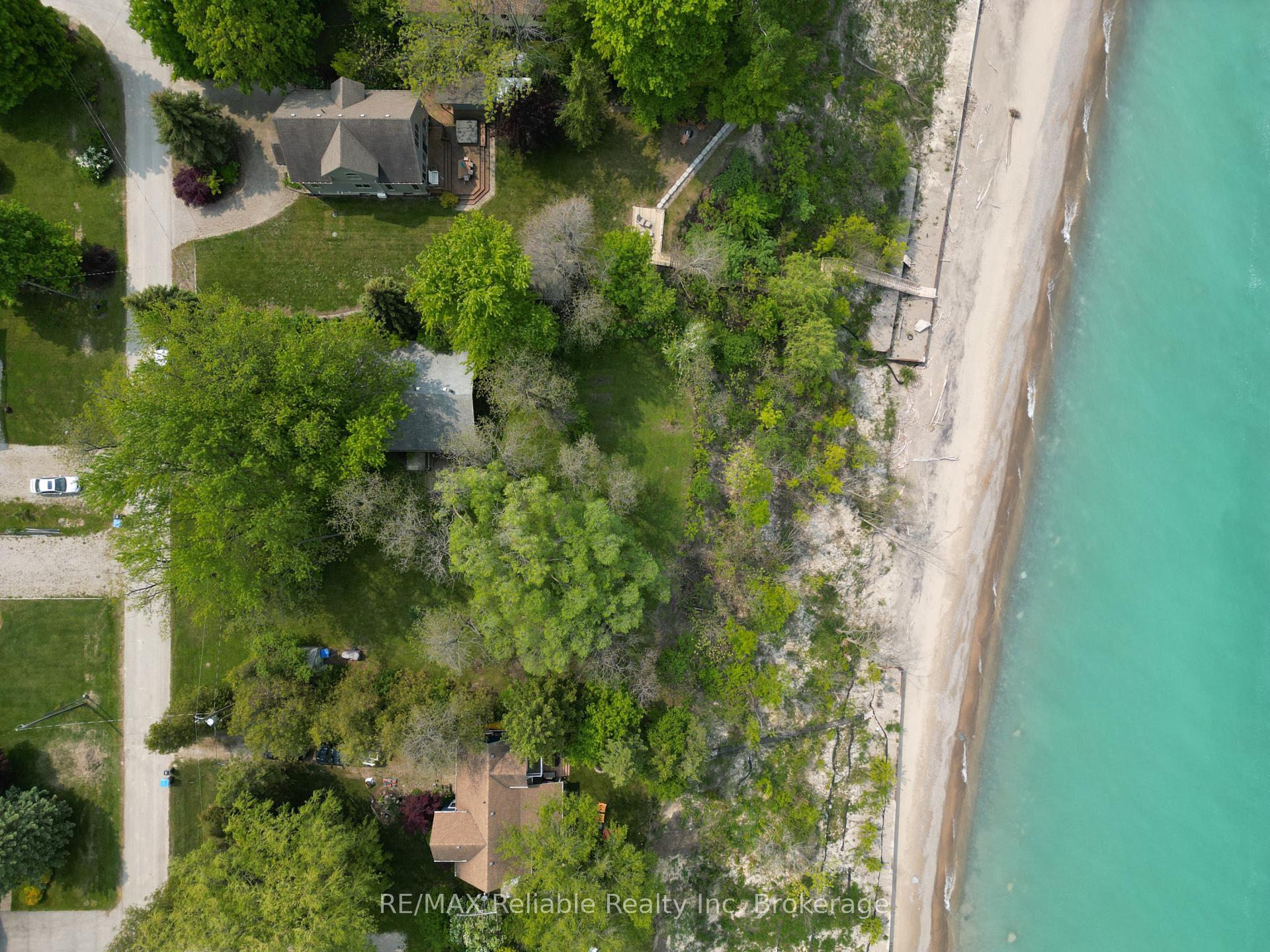 Photo 8 of 77545 Melena Drive, Bluewater, Bayfield — HOMEH
