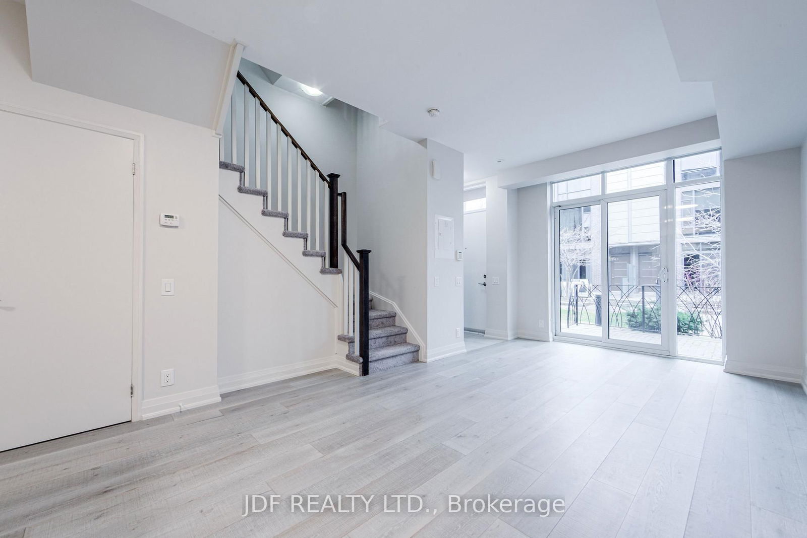 Photo 4 of Unit TH 31, 19 Valhalla Inn Rd, Etobicoke, Islington-City Centre West — HOMEH