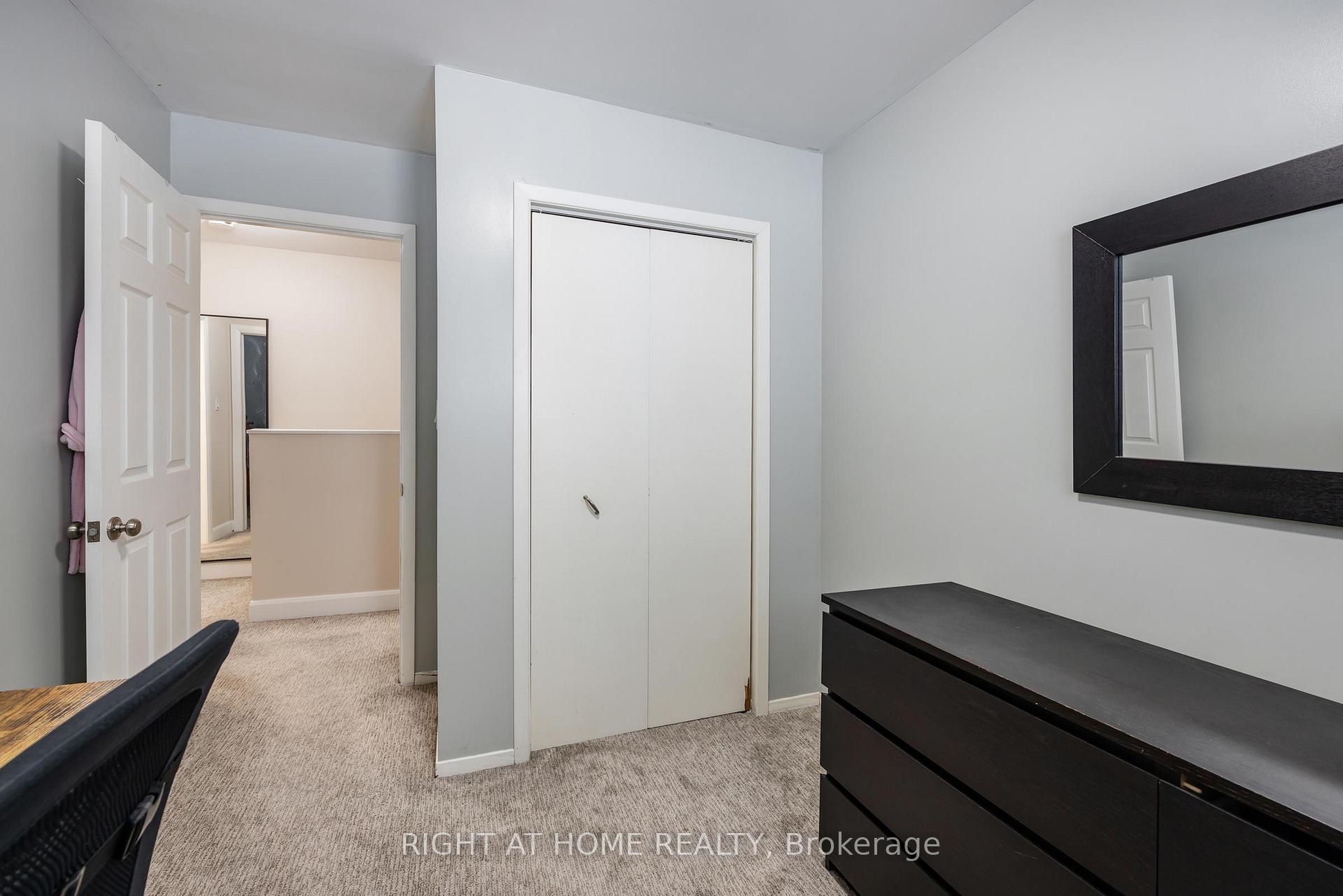 Photo 20 of 430 Oshawa Boulevard N, Oshawa, O'Neill — HOMEH