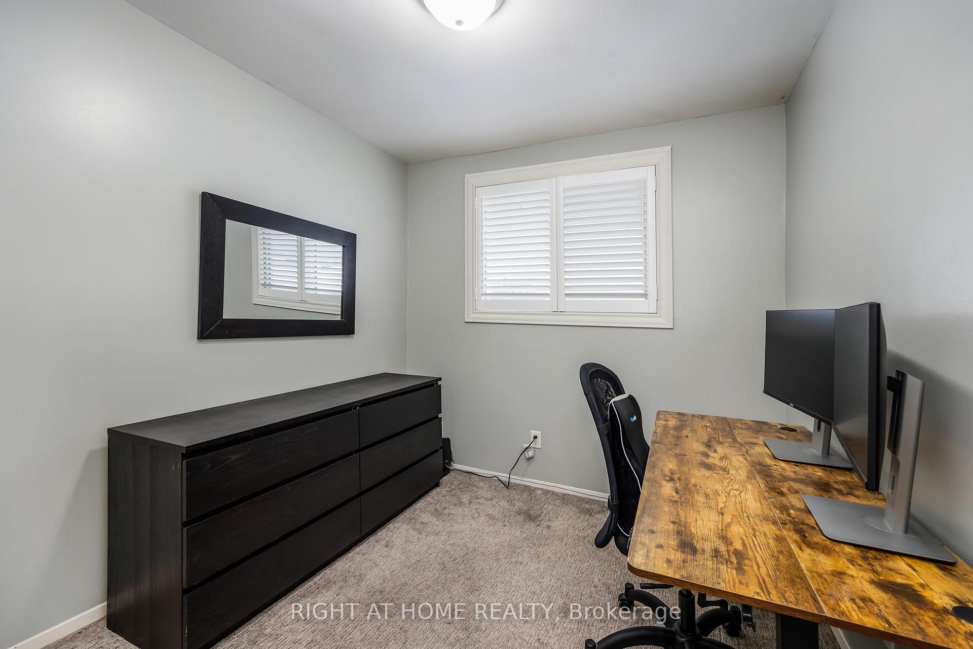 Photo 21 of 430 Oshawa Boulevard N, Oshawa, O'Neill — HOMEH