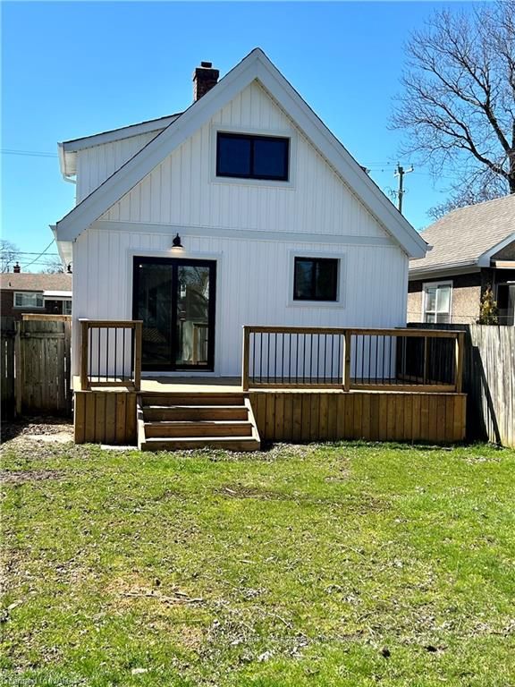 Photo 22 of 18 Mcalpine Avenue S, Welland, Lincoln/Crowland — HOMEH