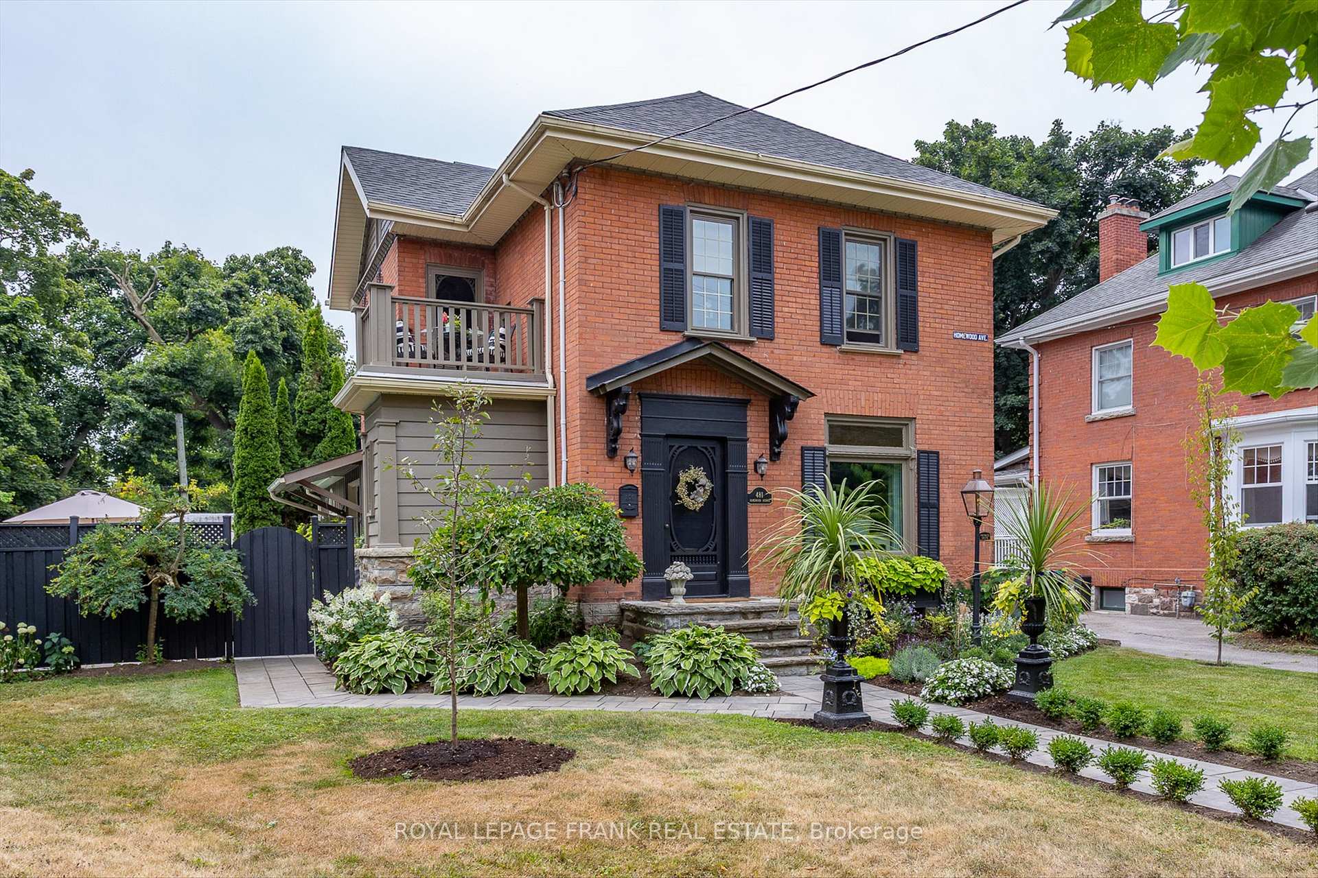 Photo 2 of 481 Homewood Avenue, Peterborough, Town Ward 3 — HOMEH