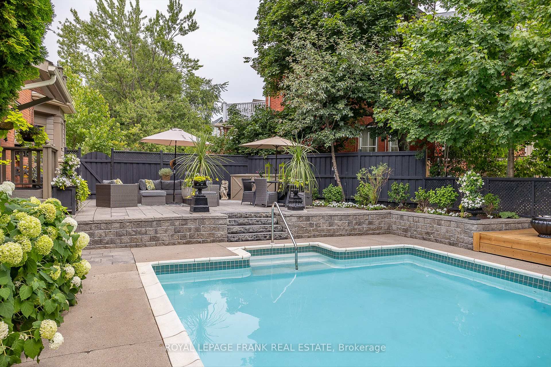Photo 35 of 481 Homewood Avenue, Peterborough, Town Ward 3 — HOMEH