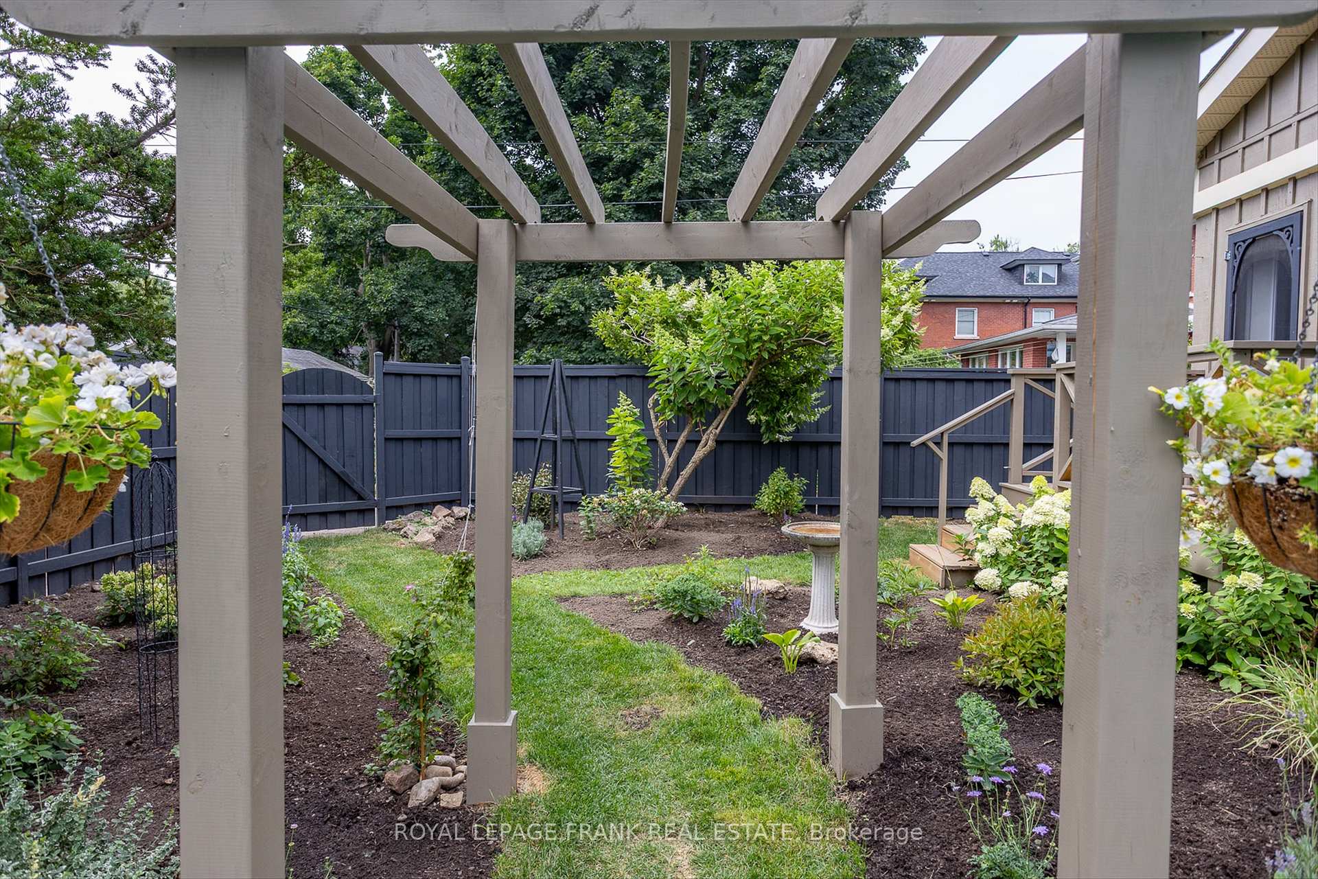 Photo 39 of 481 Homewood Avenue, Peterborough, Town Ward 3 — HOMEH