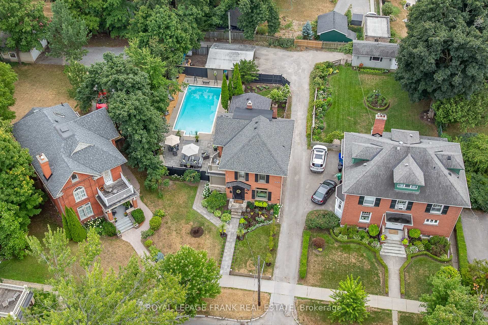 Photo 42 of 481 Homewood Avenue, Peterborough, Town Ward 3 — HOMEH