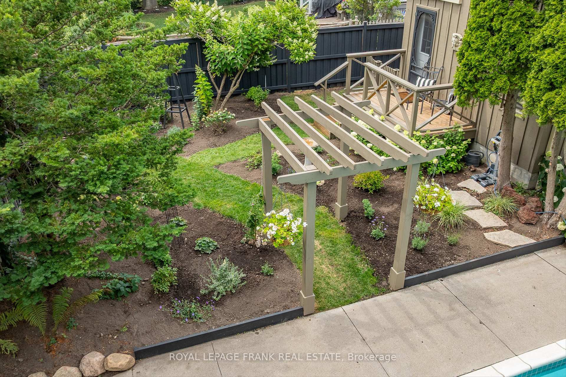 Photo 43 of 481 Homewood Avenue, Peterborough, Town Ward 3 — HOMEH