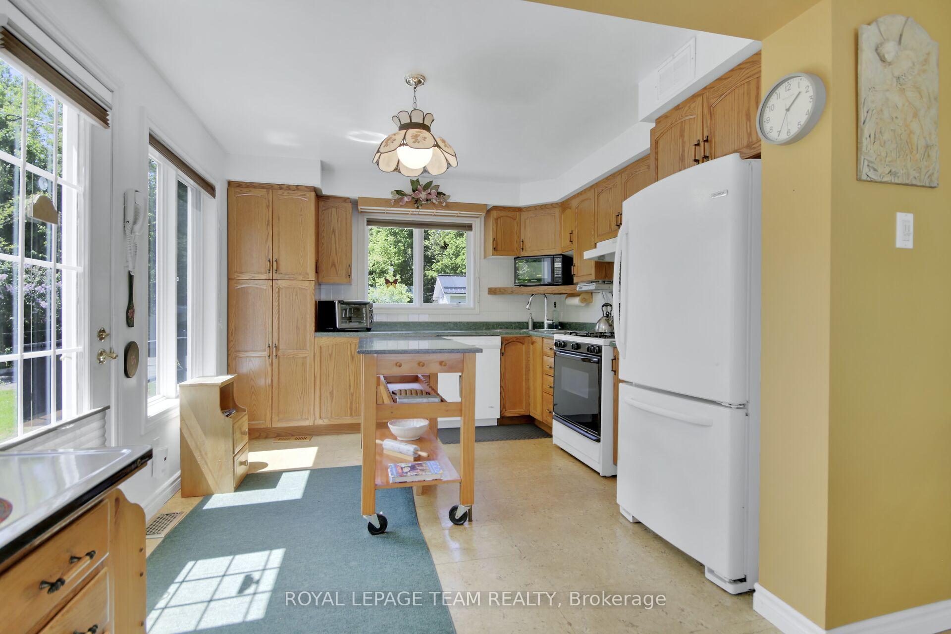 Photo 13 of 110 Heron Lane, Beckwith, Beckwith Twp — HOMEH
