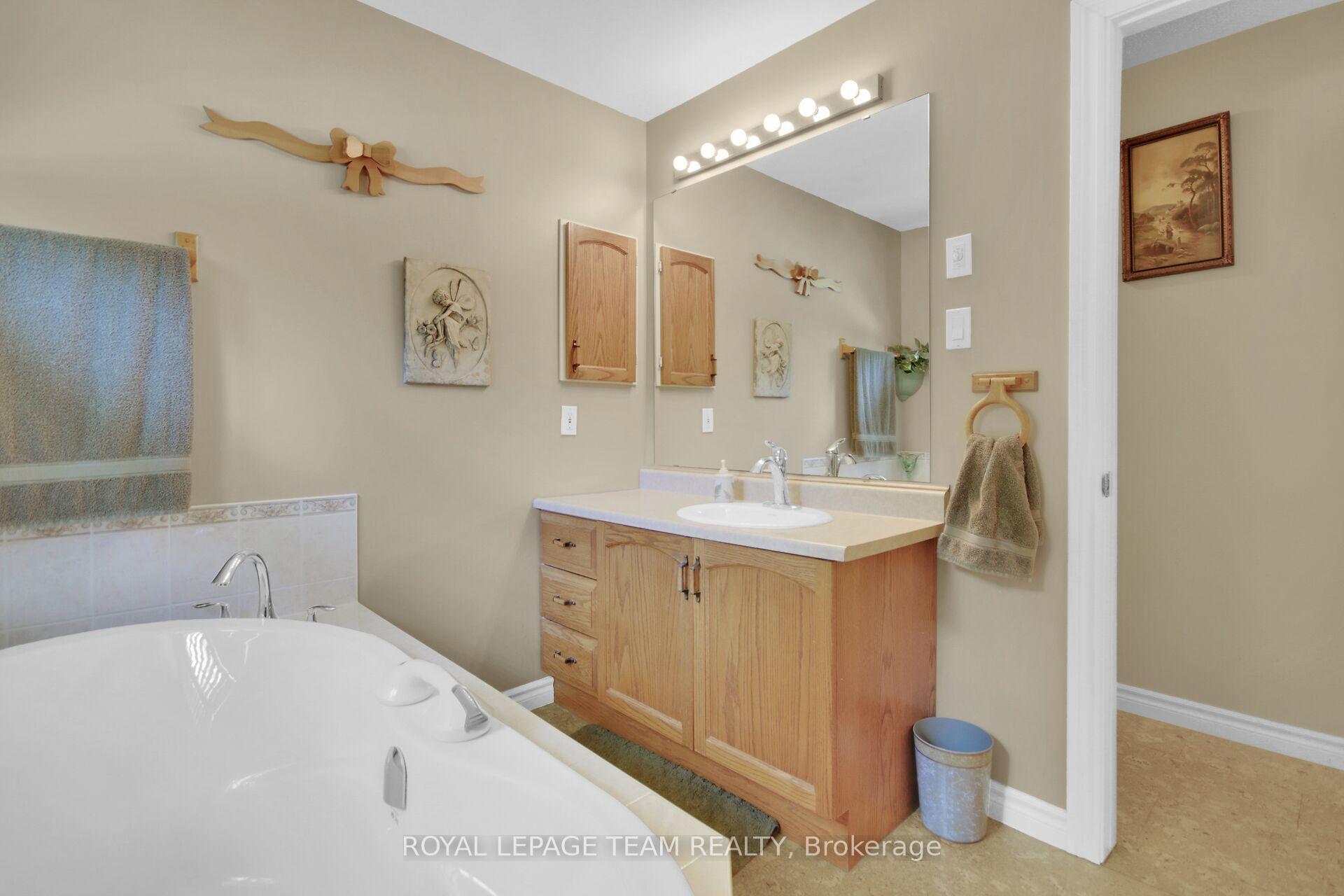 Photo 21 of 110 Heron Lane, Beckwith, Beckwith Twp — HOMEH