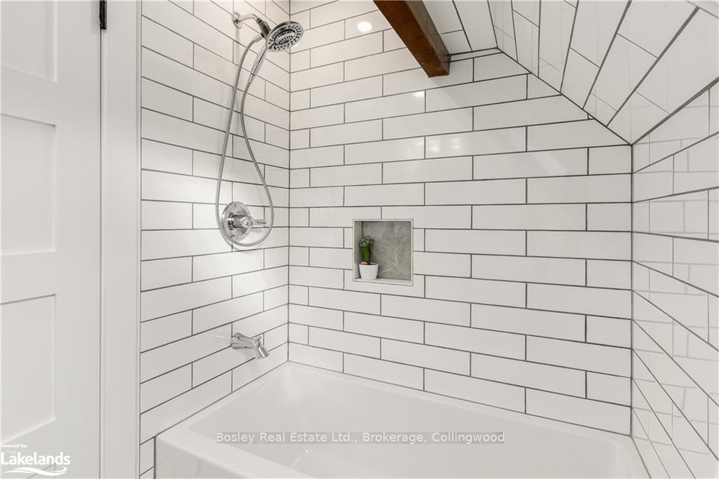 Photo 15 of 108 Barclay Boulevard, Blue Mountains — HOMEH