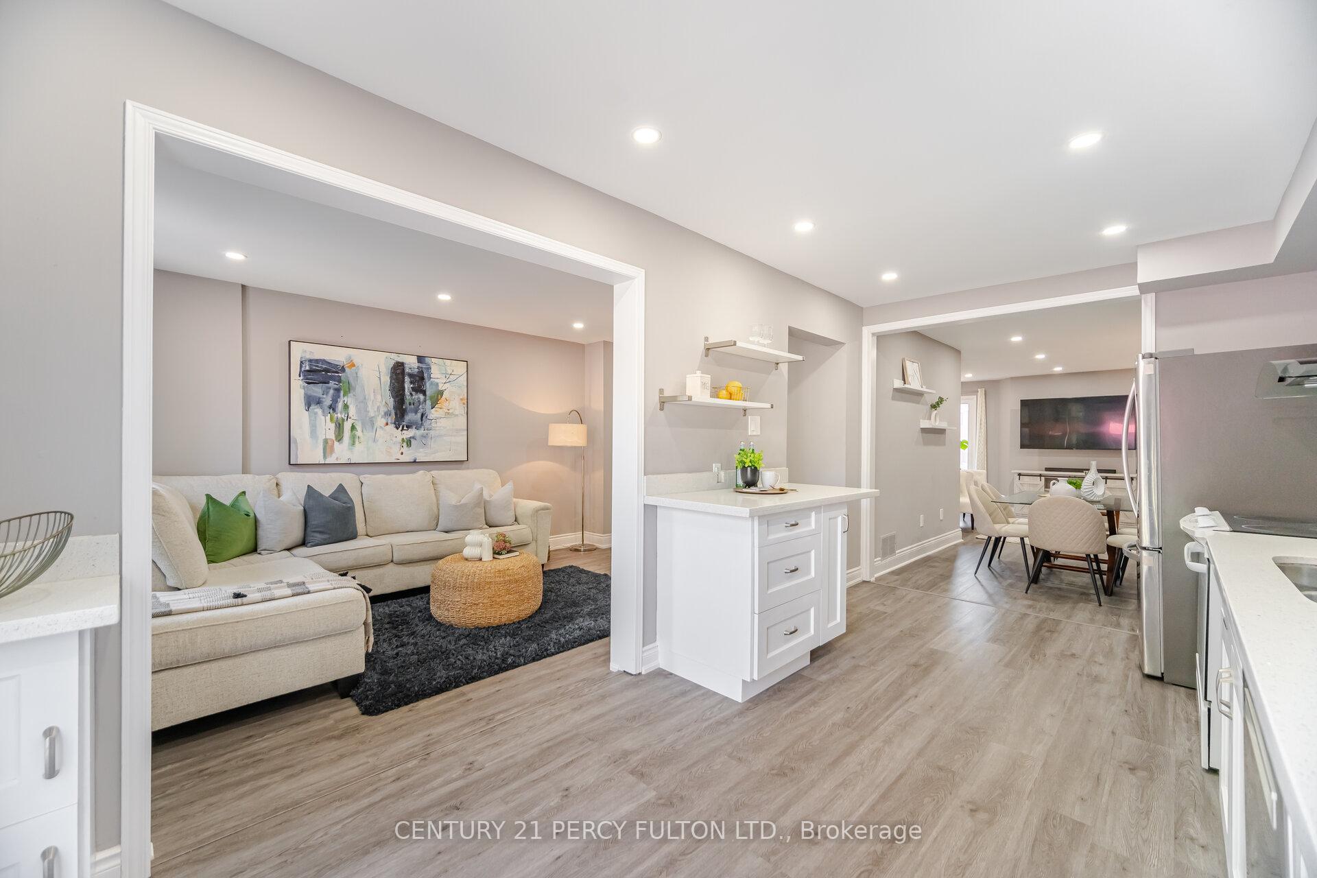 Photo 8 of 27 Farmers Avenue, Ajax, Central West — HOMEH