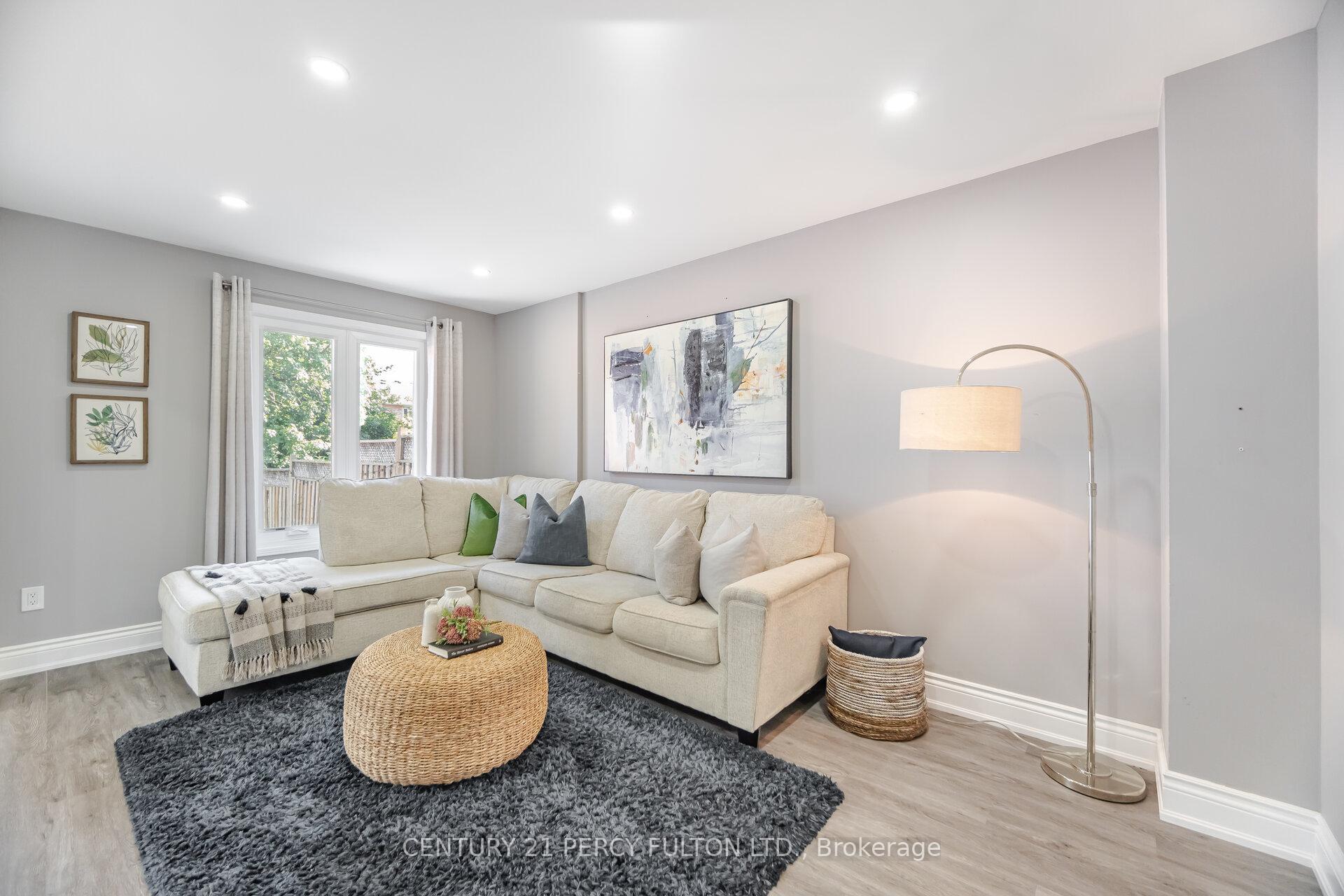 Photo 18 of 27 Farmers Avenue, Ajax, Central West — HOMEH