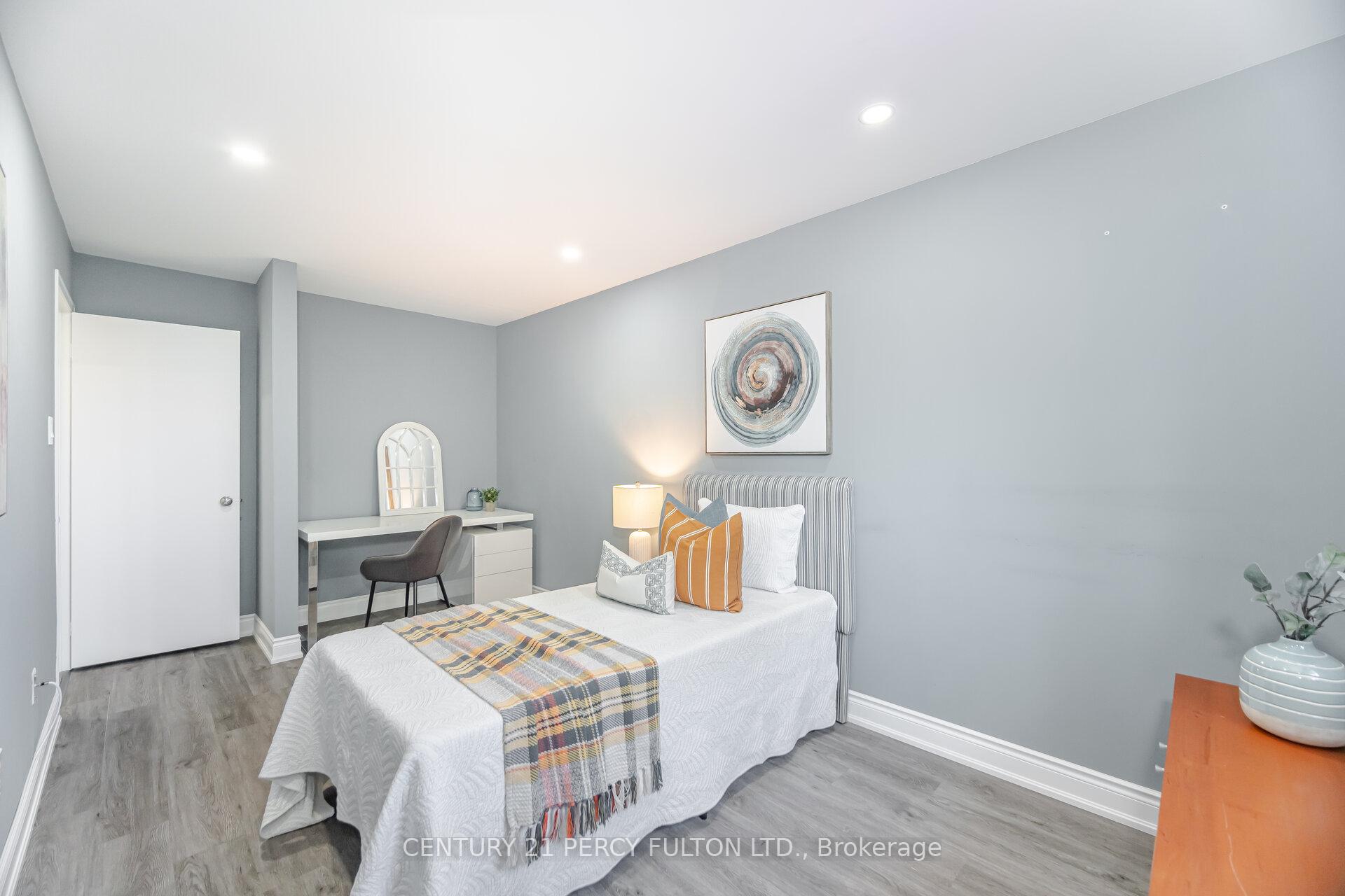 Photo 25 of 27 Farmers Avenue, Ajax, Central West — HOMEH