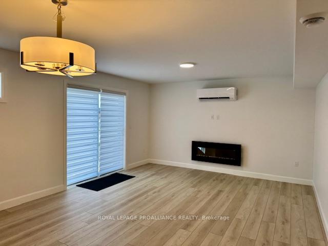 Photo 8 of Unit A, 4 Horton Court, Belleville, Belleville Ward — HOMEH
