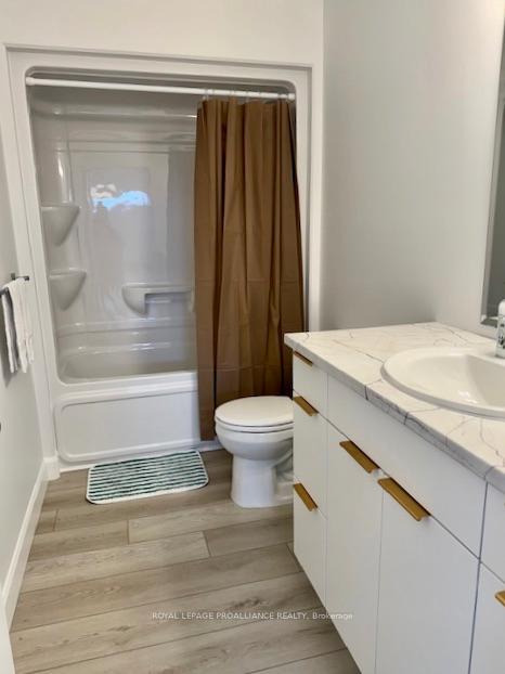 Photo 18 of Unit A, 4 Horton Court, Belleville, Belleville Ward — HOMEH
