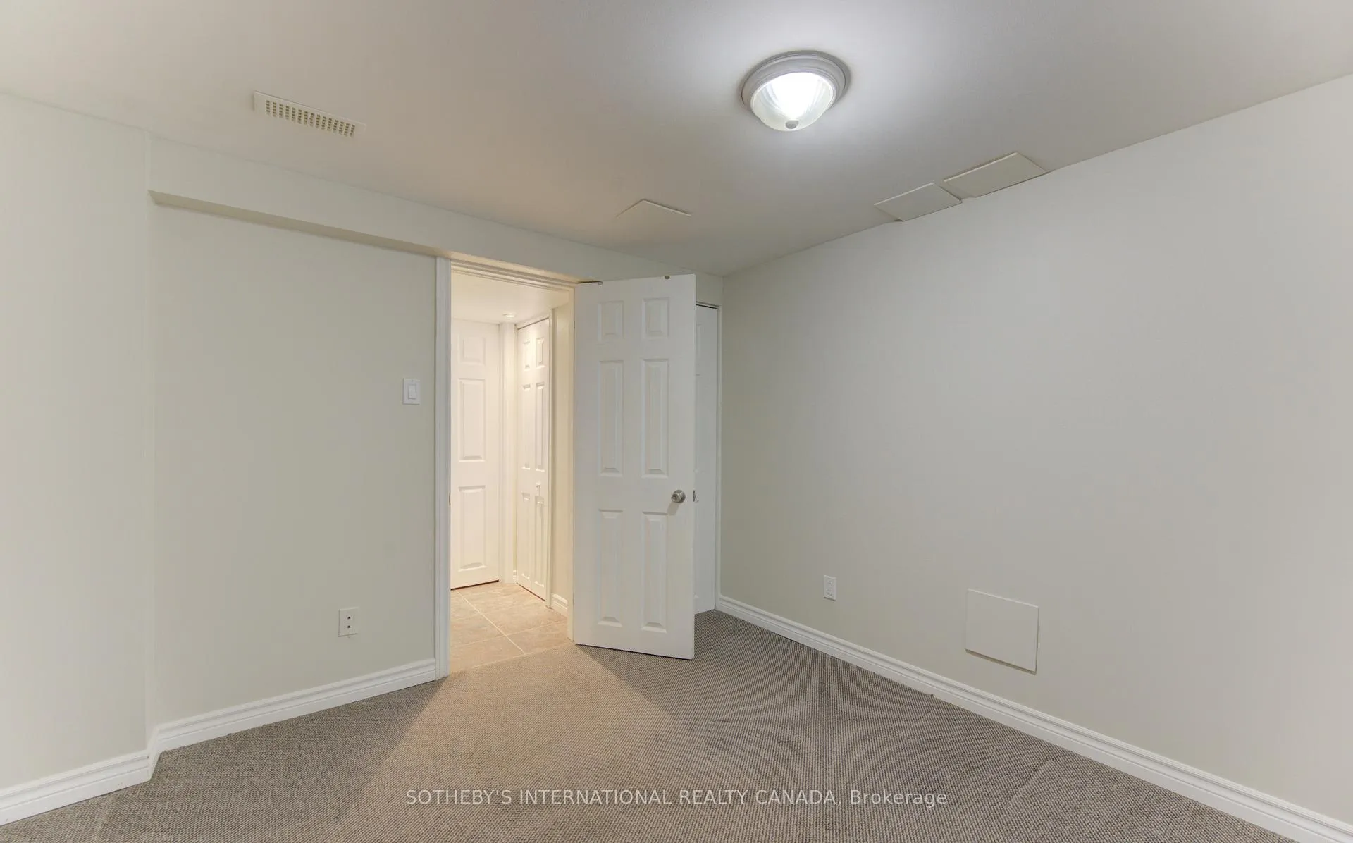Photo 25 of 613 Guelph Street, Kitchener — HOMEH