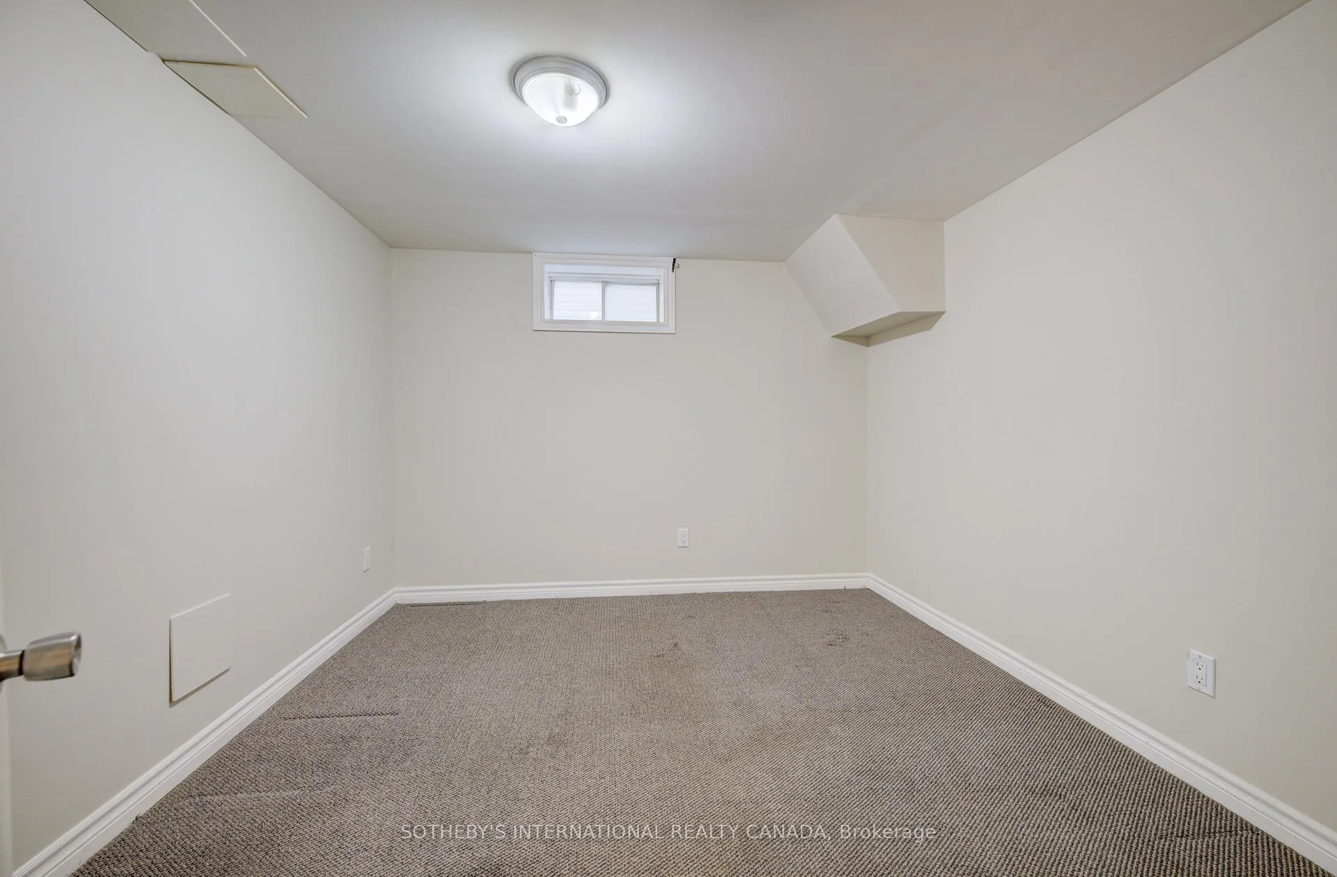 Photo 26 of 613 Guelph Street, Kitchener — HOMEH
