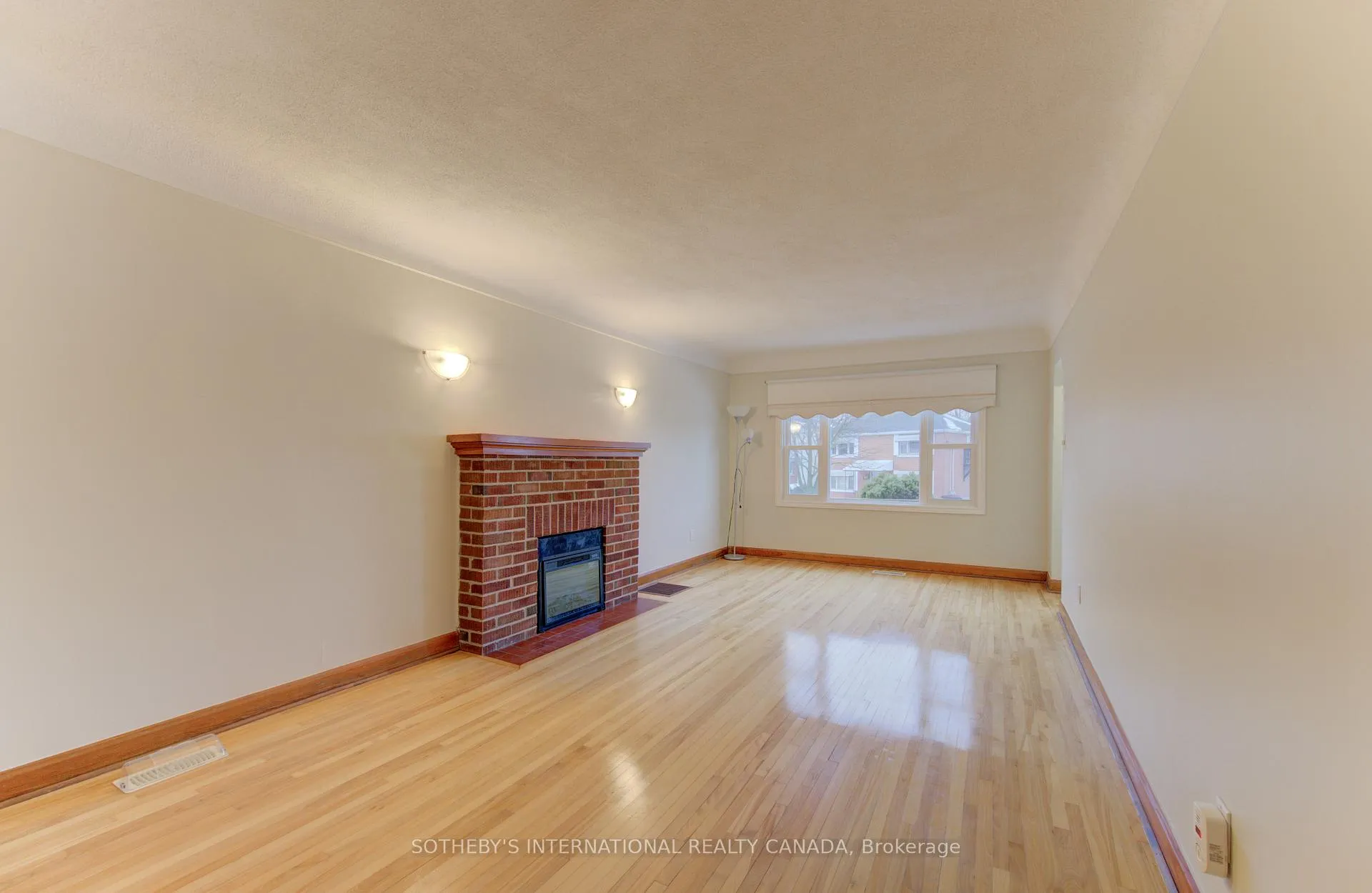 Photo 41 of 613 Guelph Street, Kitchener — HOMEH