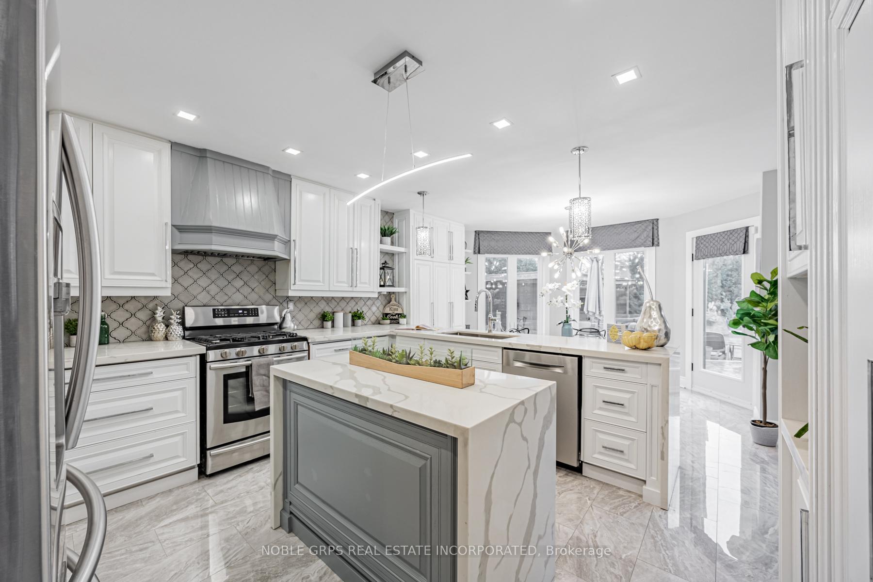 Photo 10 of 48 Lipton Crescent, Whitby, Pringle Creek — HOMEH