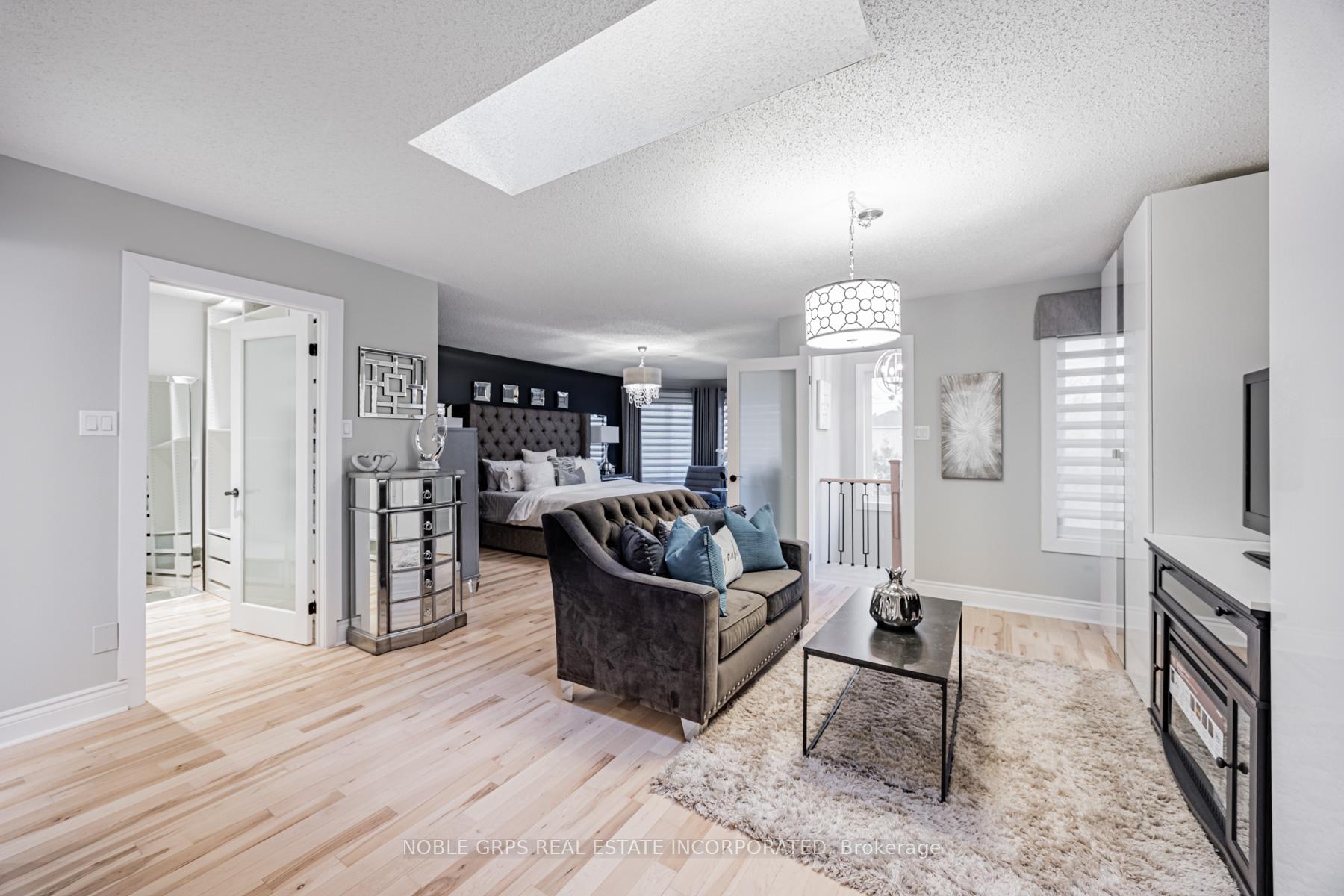 Photo 16 of 48 Lipton Crescent, Whitby, Pringle Creek — HOMEH