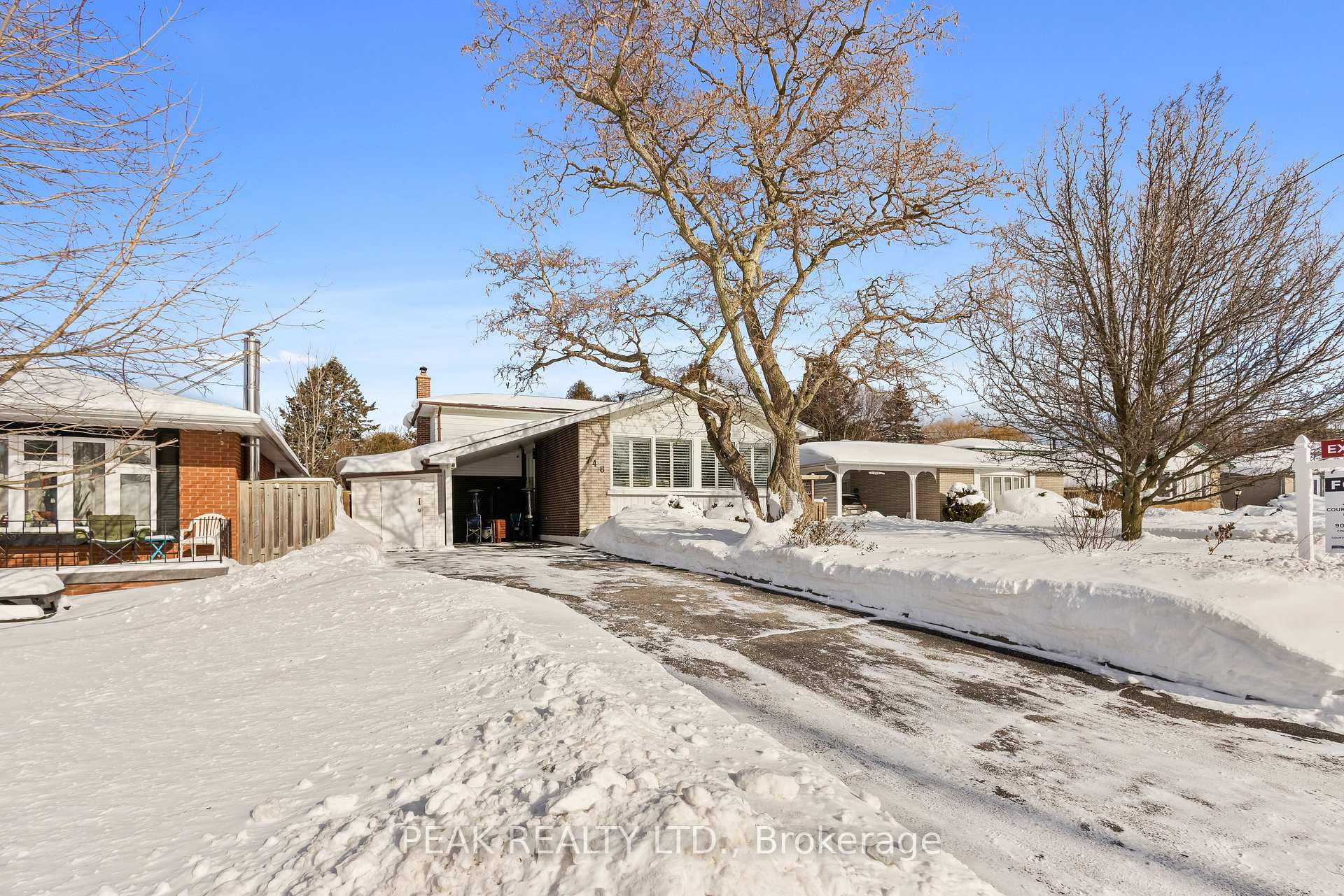Photo 5 of 748 Adelaide Avenue E, Oshawa, Eastdale — HOMEH