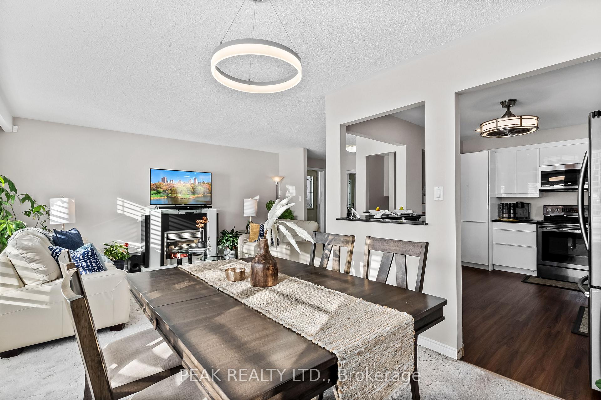 Photo 15 of 748 Adelaide Avenue E, Oshawa, Eastdale — HOMEH