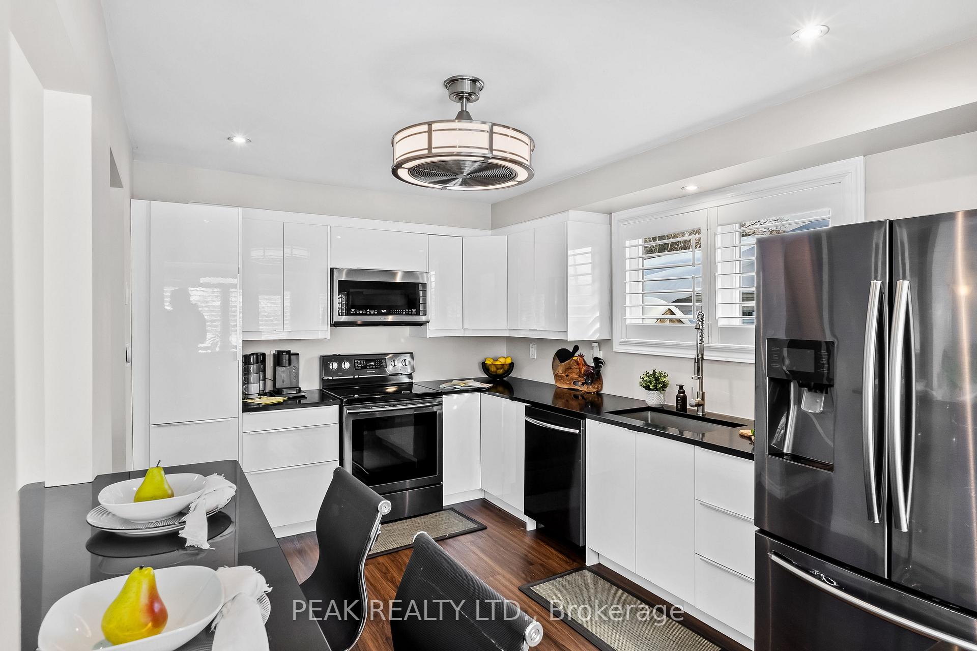 Photo 16 of 748 Adelaide Avenue E, Oshawa, Eastdale — HOMEH